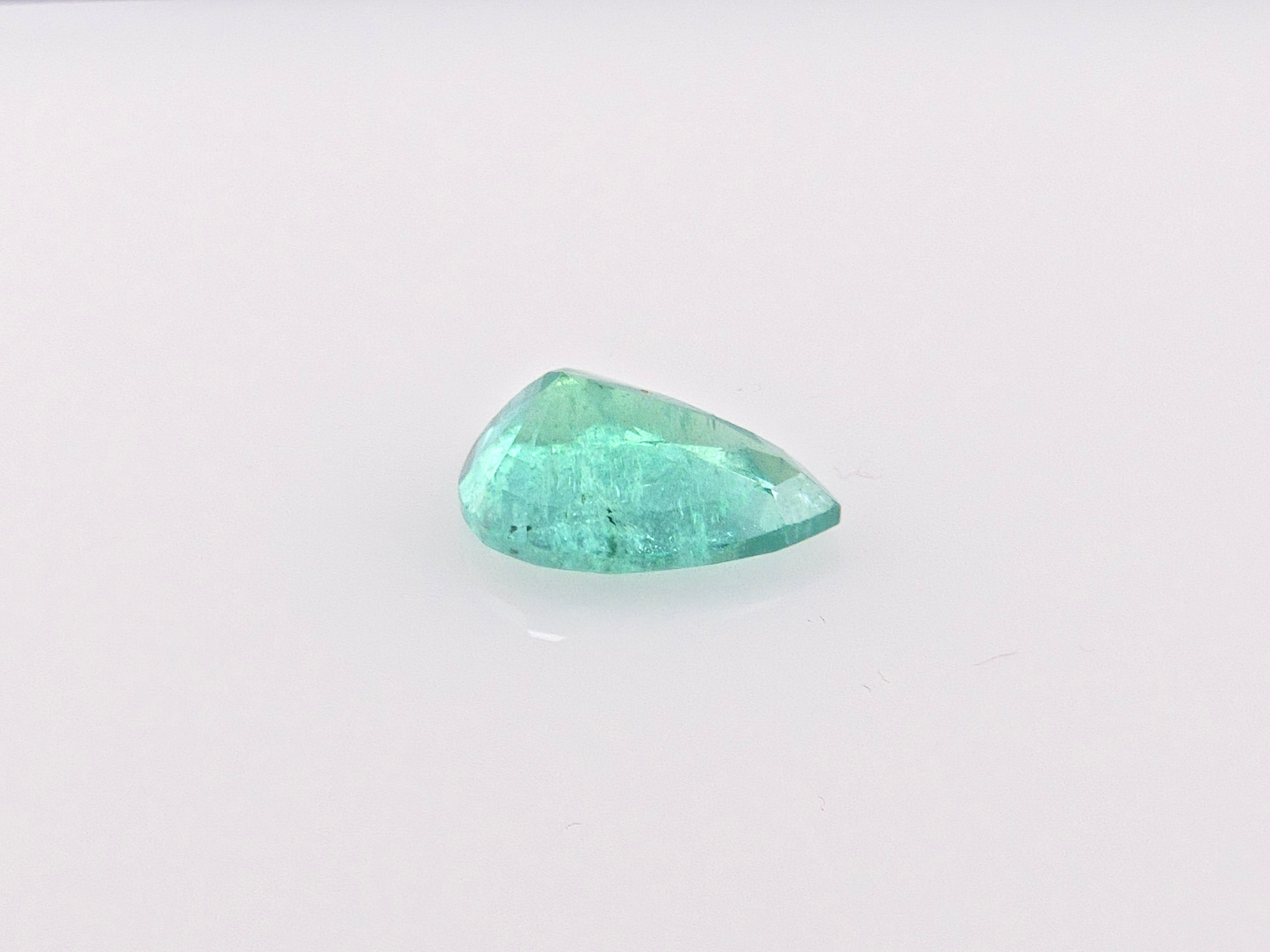 EMERALD- 4.39 Carats