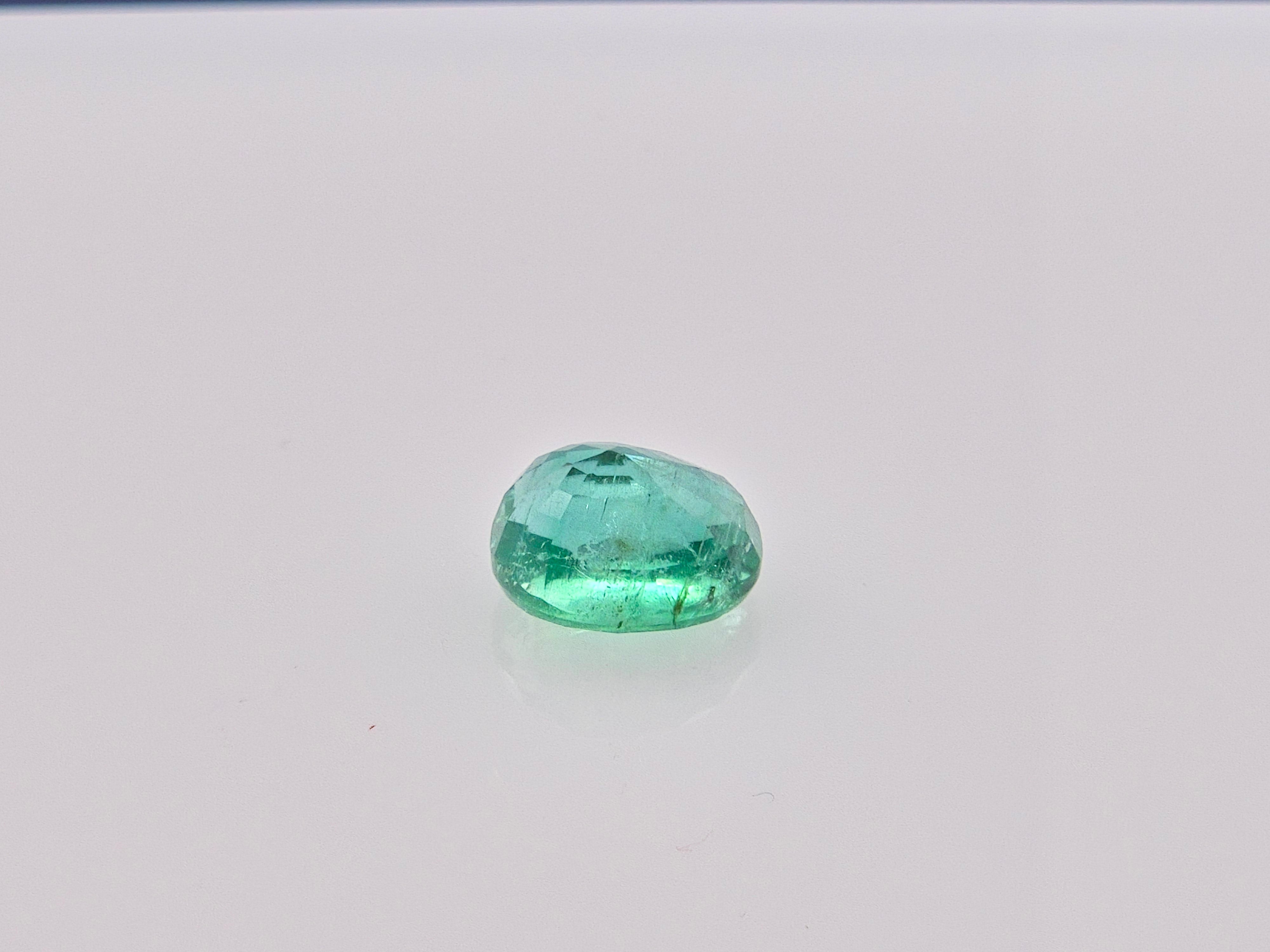 EMERALD- 3.76 Carats