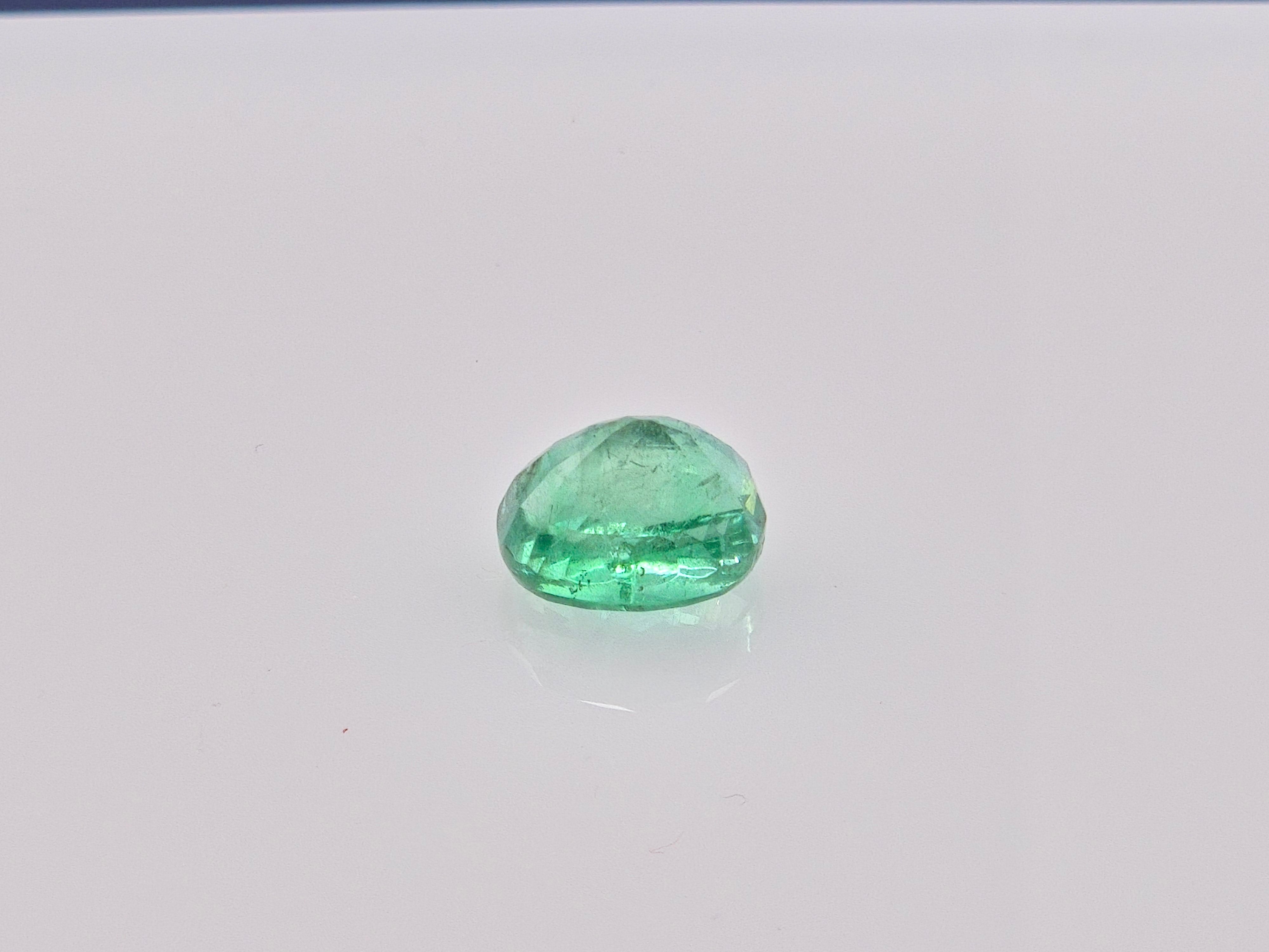 EMERALD- 3.76 Carats
