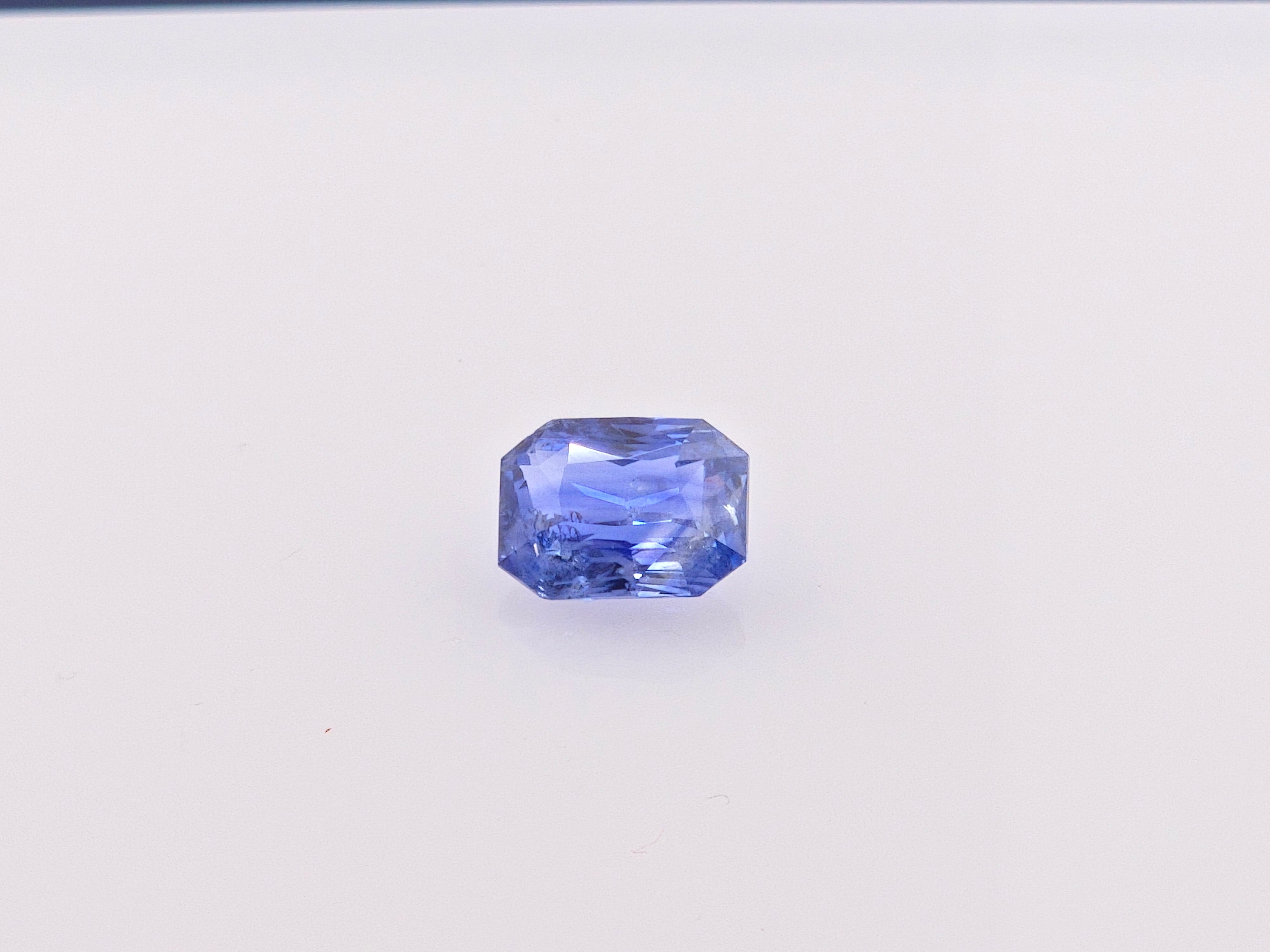 BLUE SAPPHIRE- 3.54 Carats