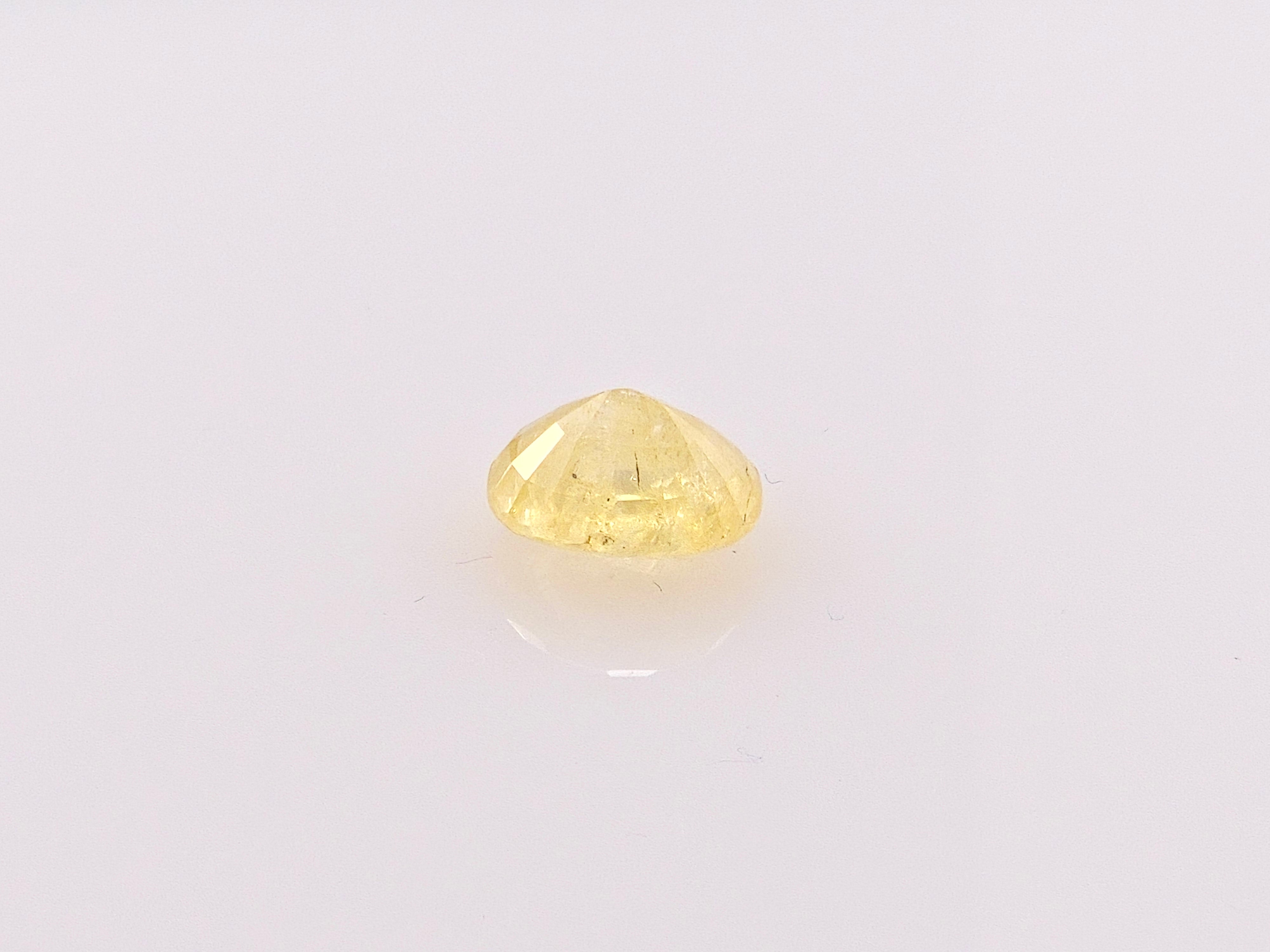 YELLOW SAPPHIRE- 3.56 Carats
