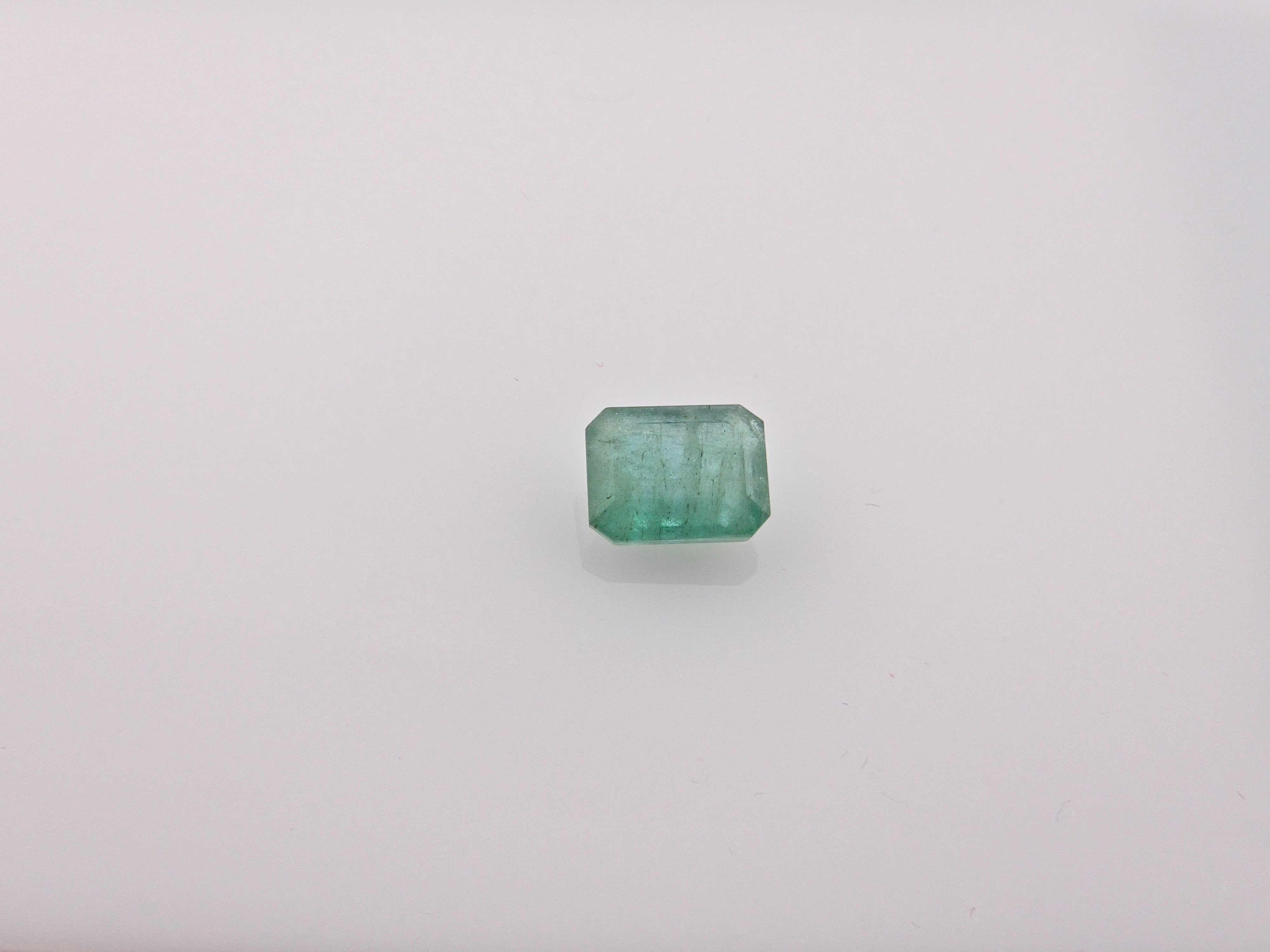 EMERALD- 3.78 Carats