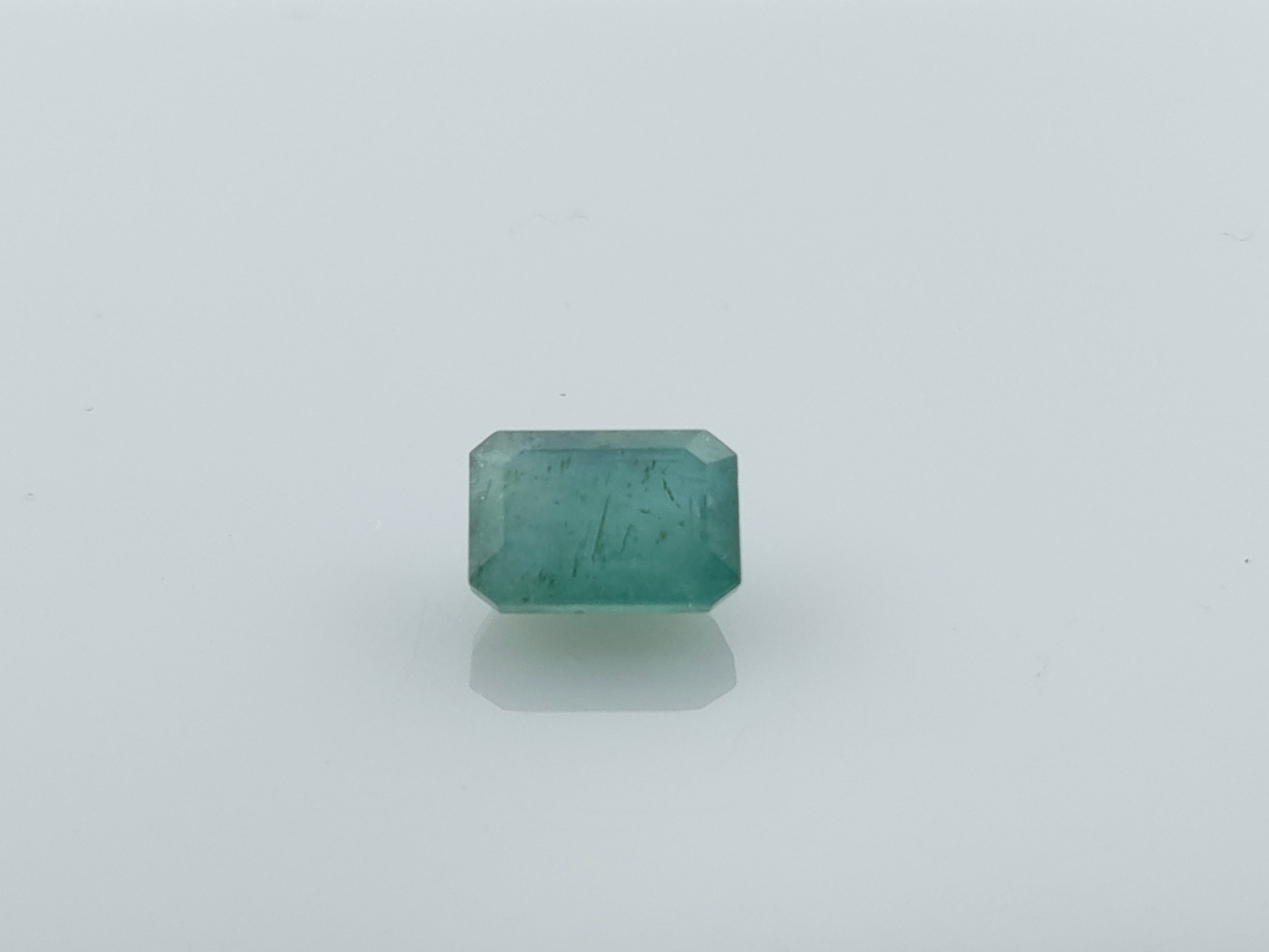 EMERALD - 4.02 CARATS