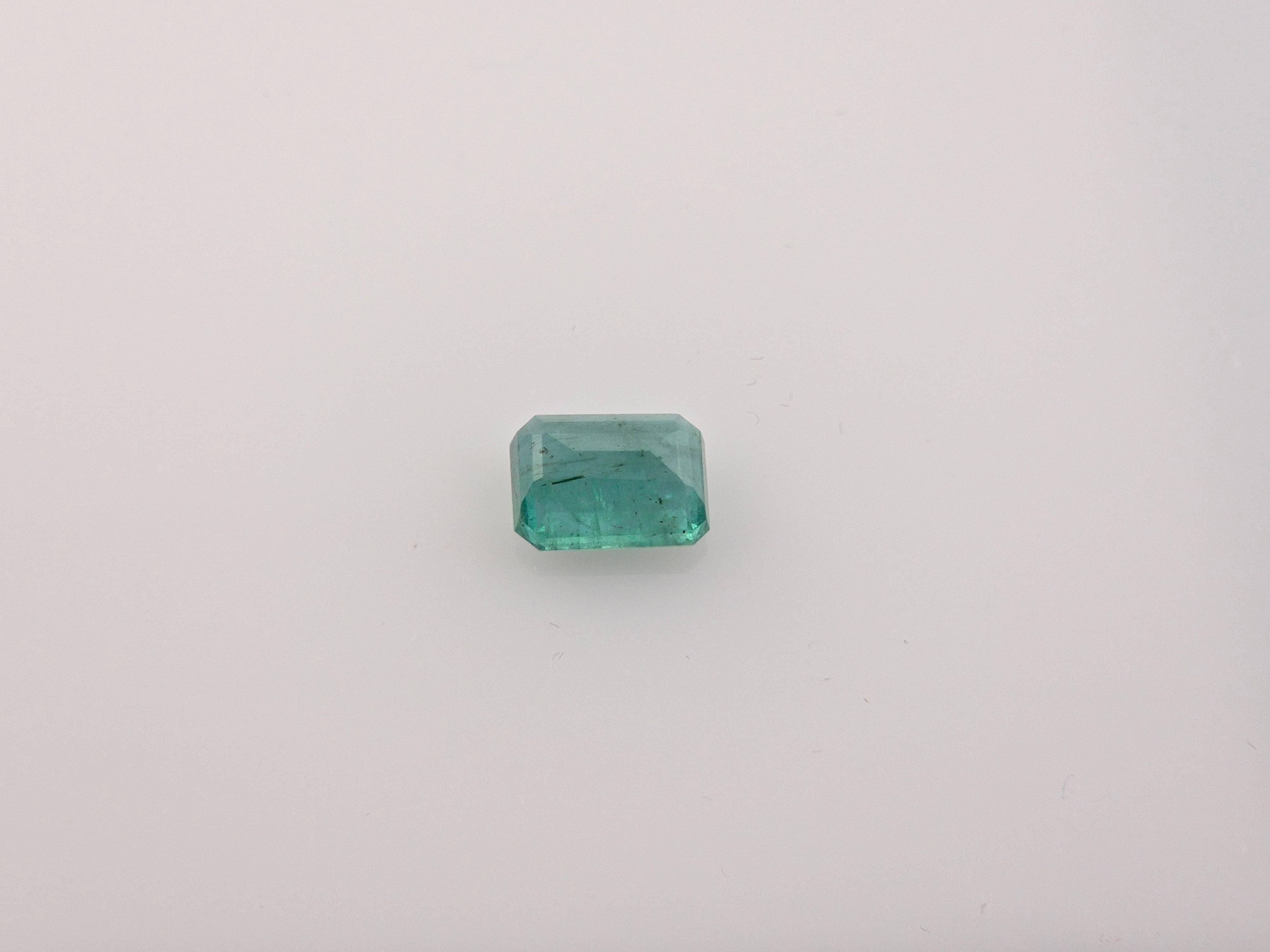 EMERALD- 3.69 Carats