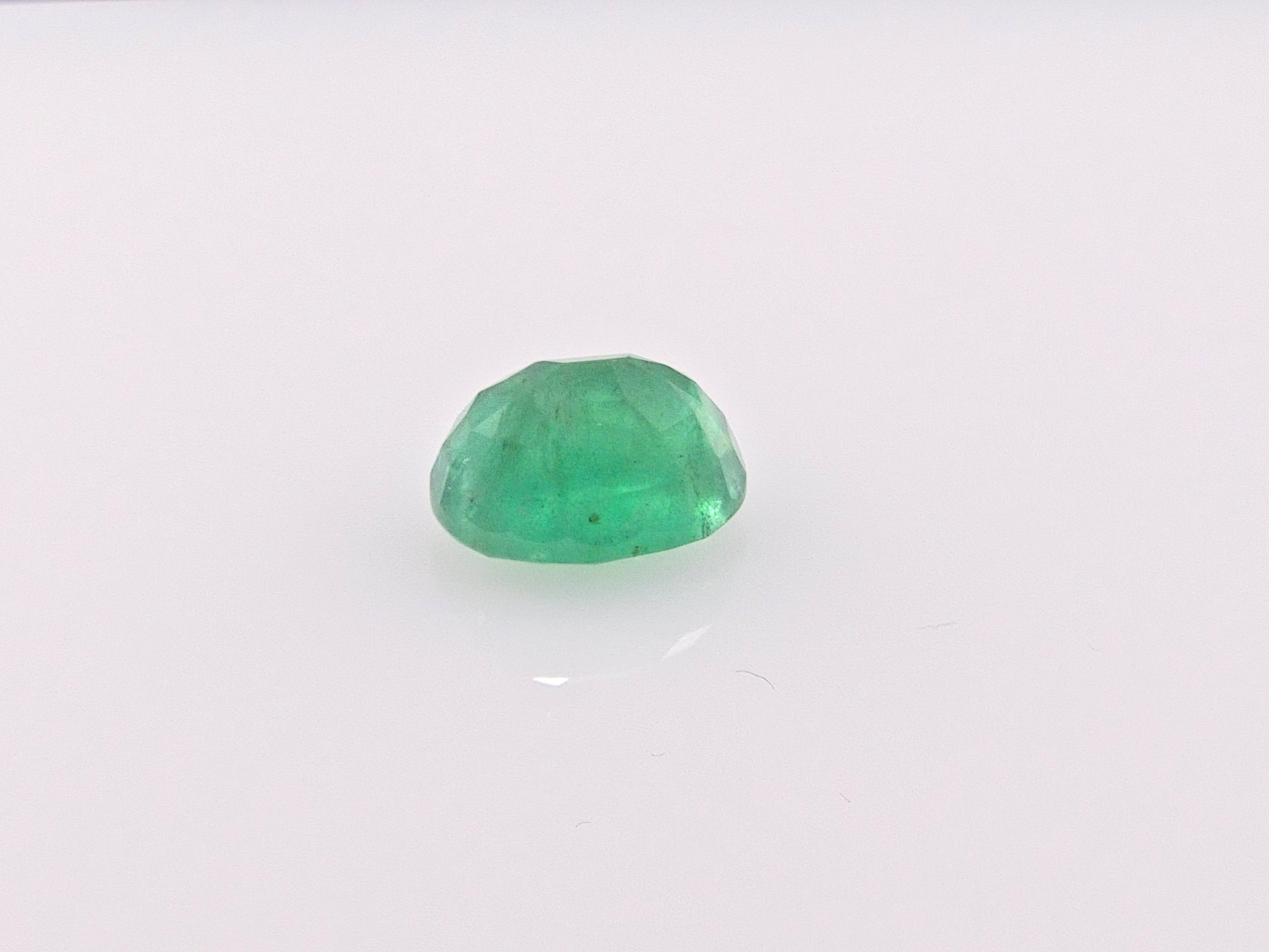 EMERALD-4.63 Carats