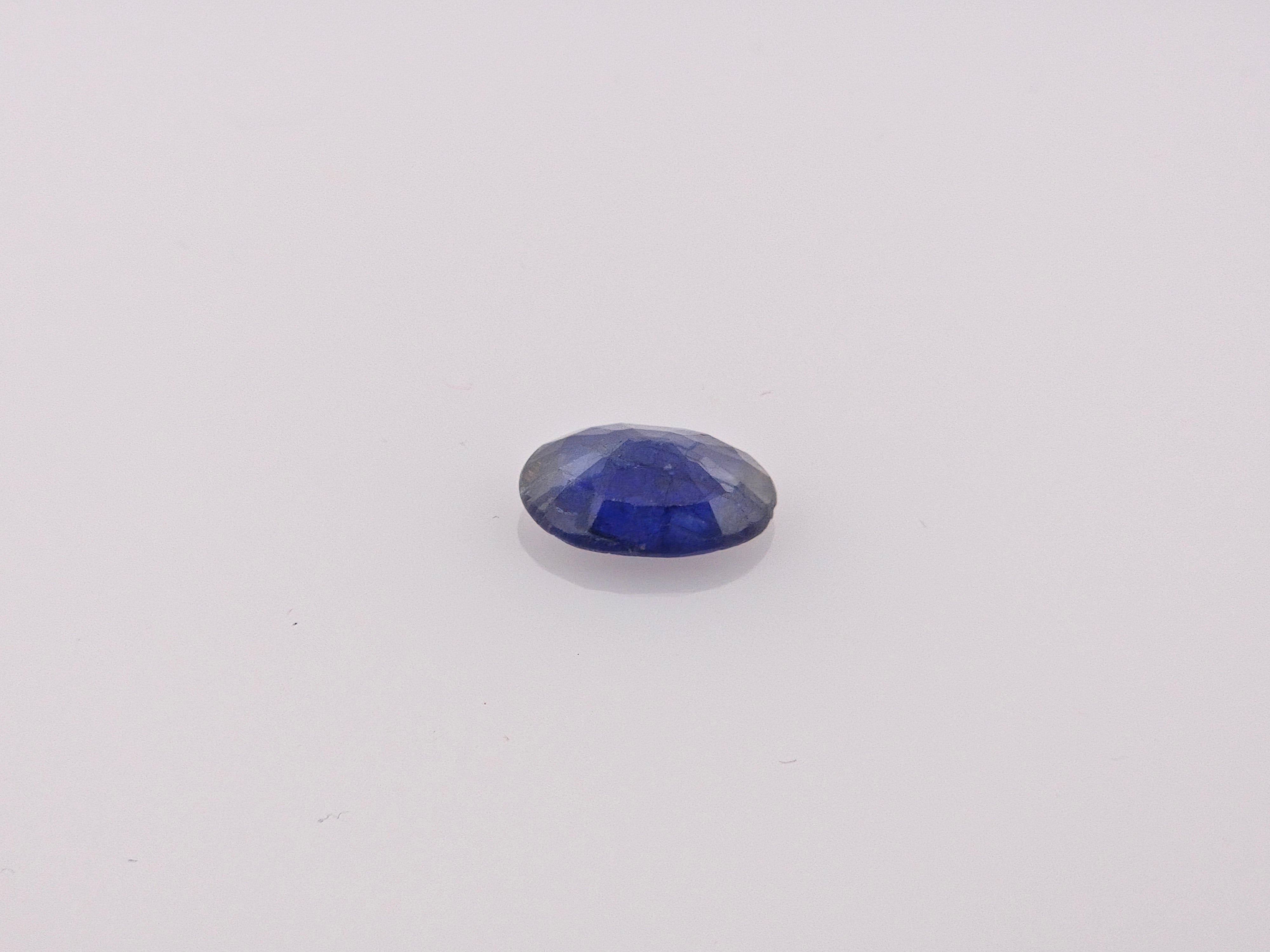 BLUE SAPPHIRE - 2.78 Carats