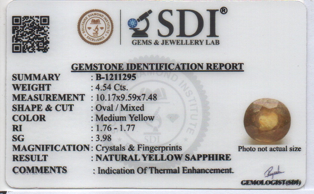 YELLOW SAPPHIRE - 4.54 CARATS