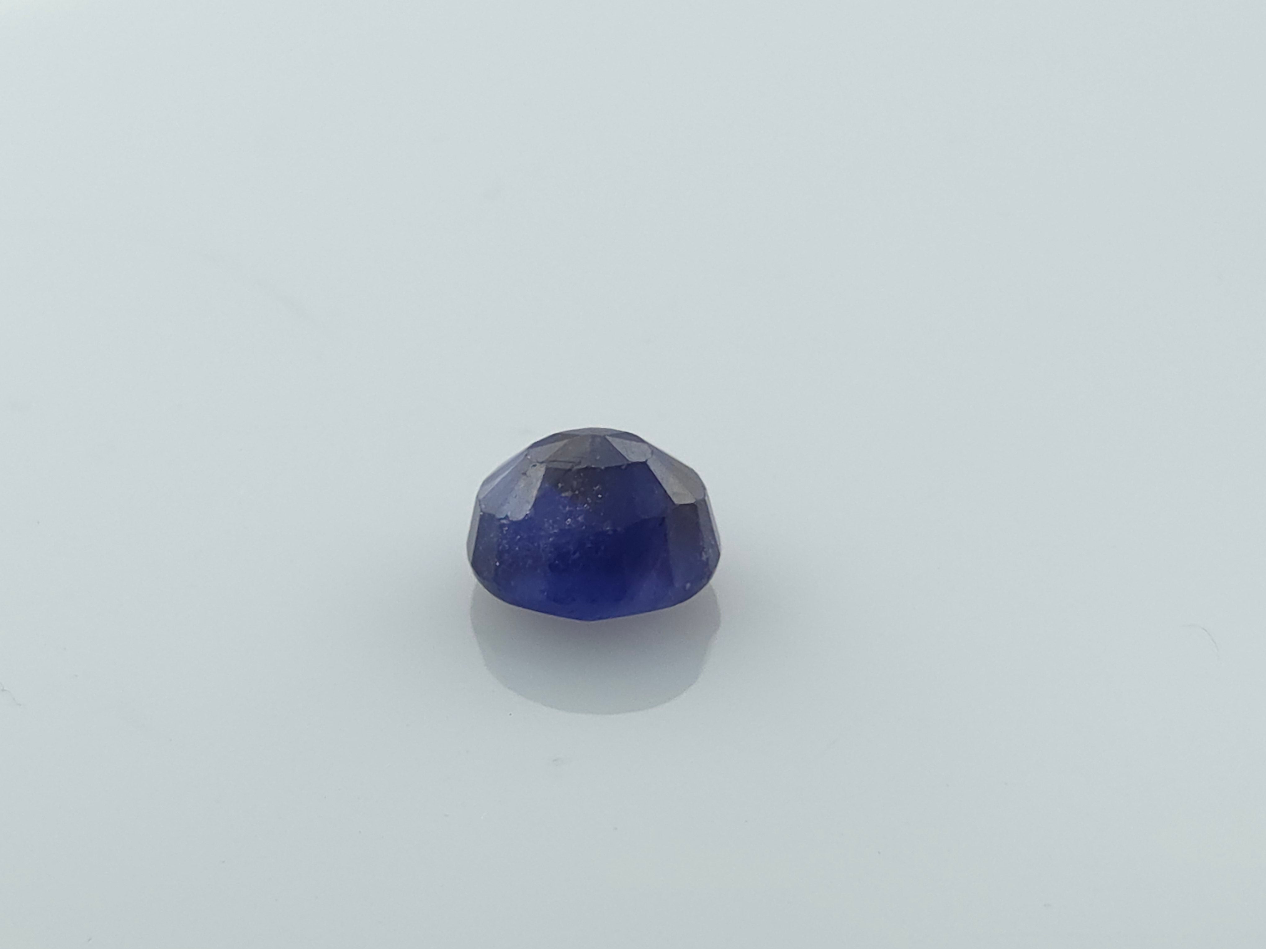BLUE SAPPHIRE - 4.45 CARATS