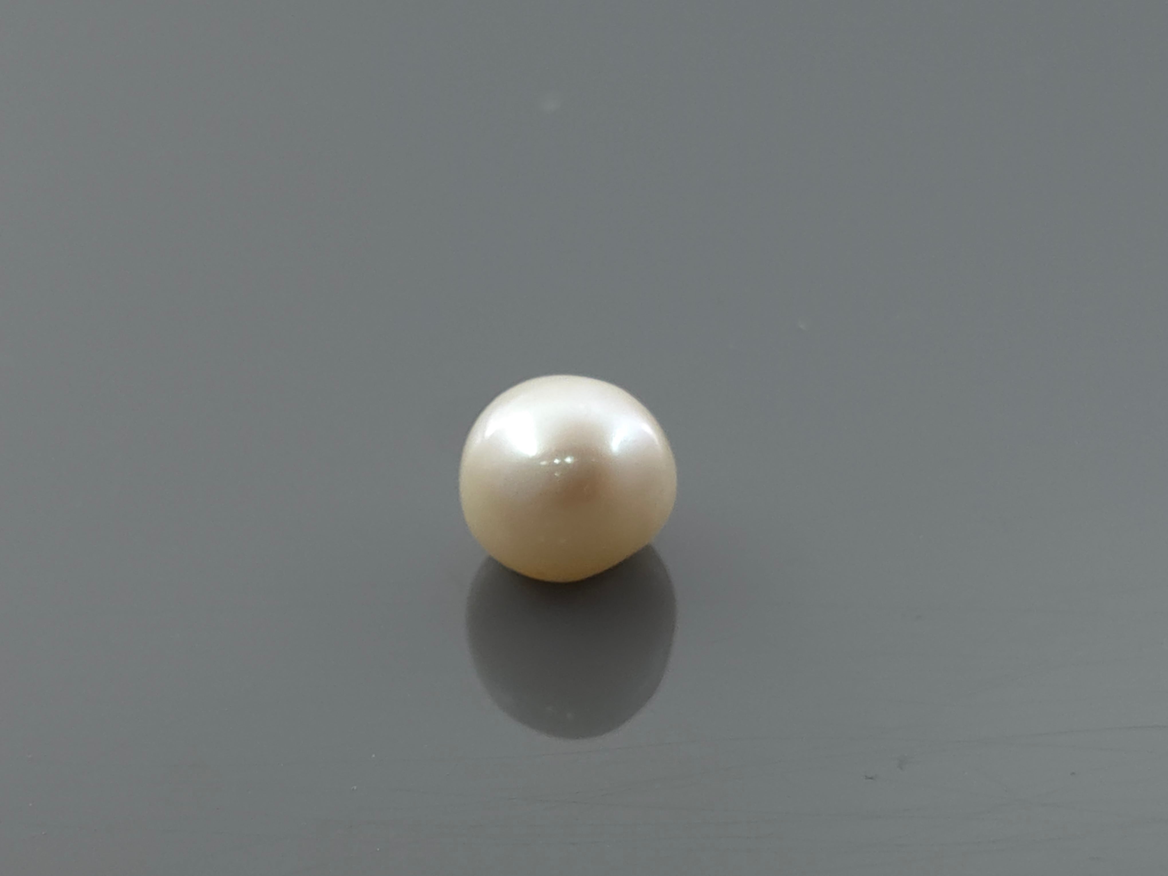 PEARL - 4.94 CARATS