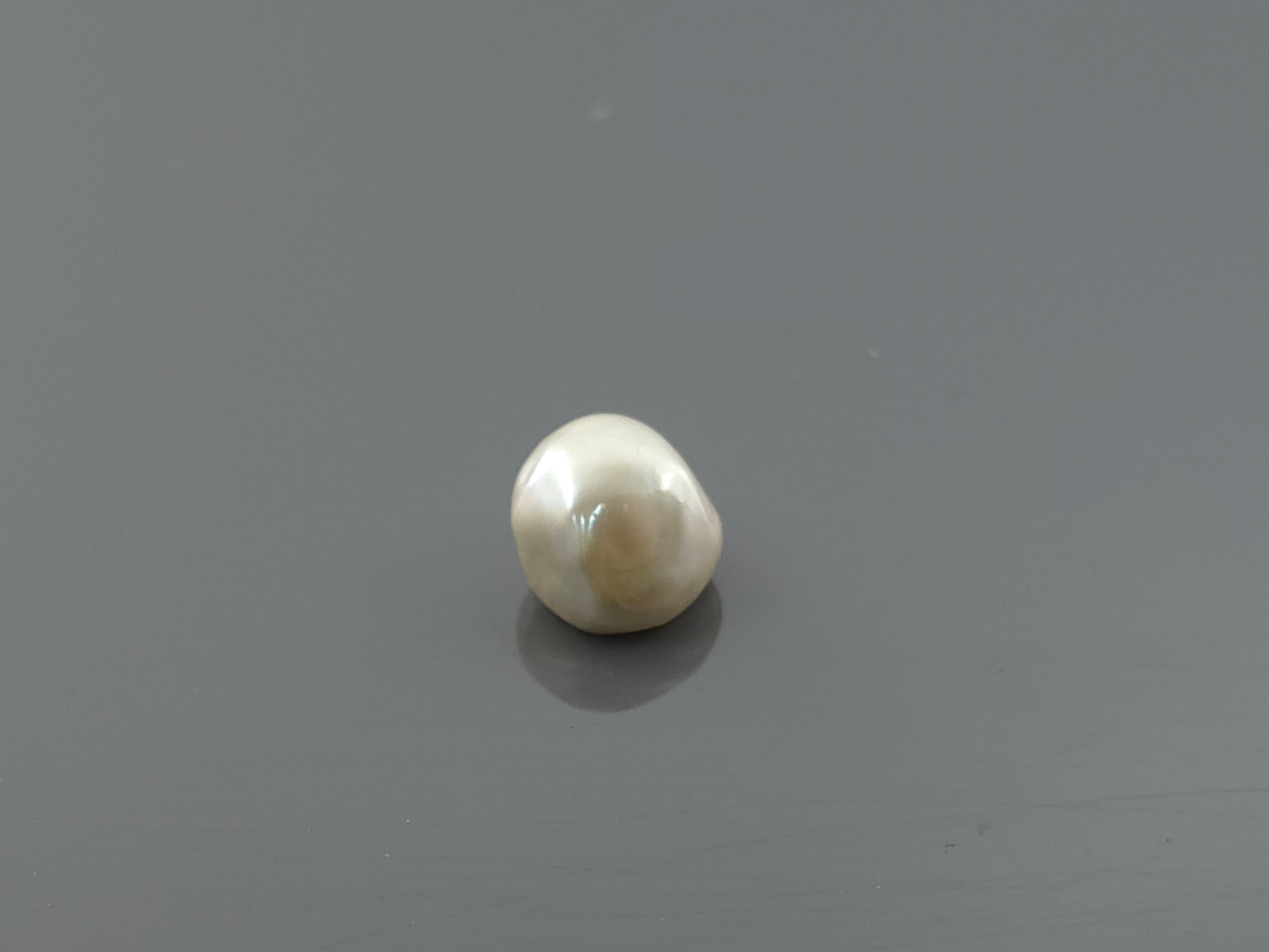 PEARL - 4.70 Carats