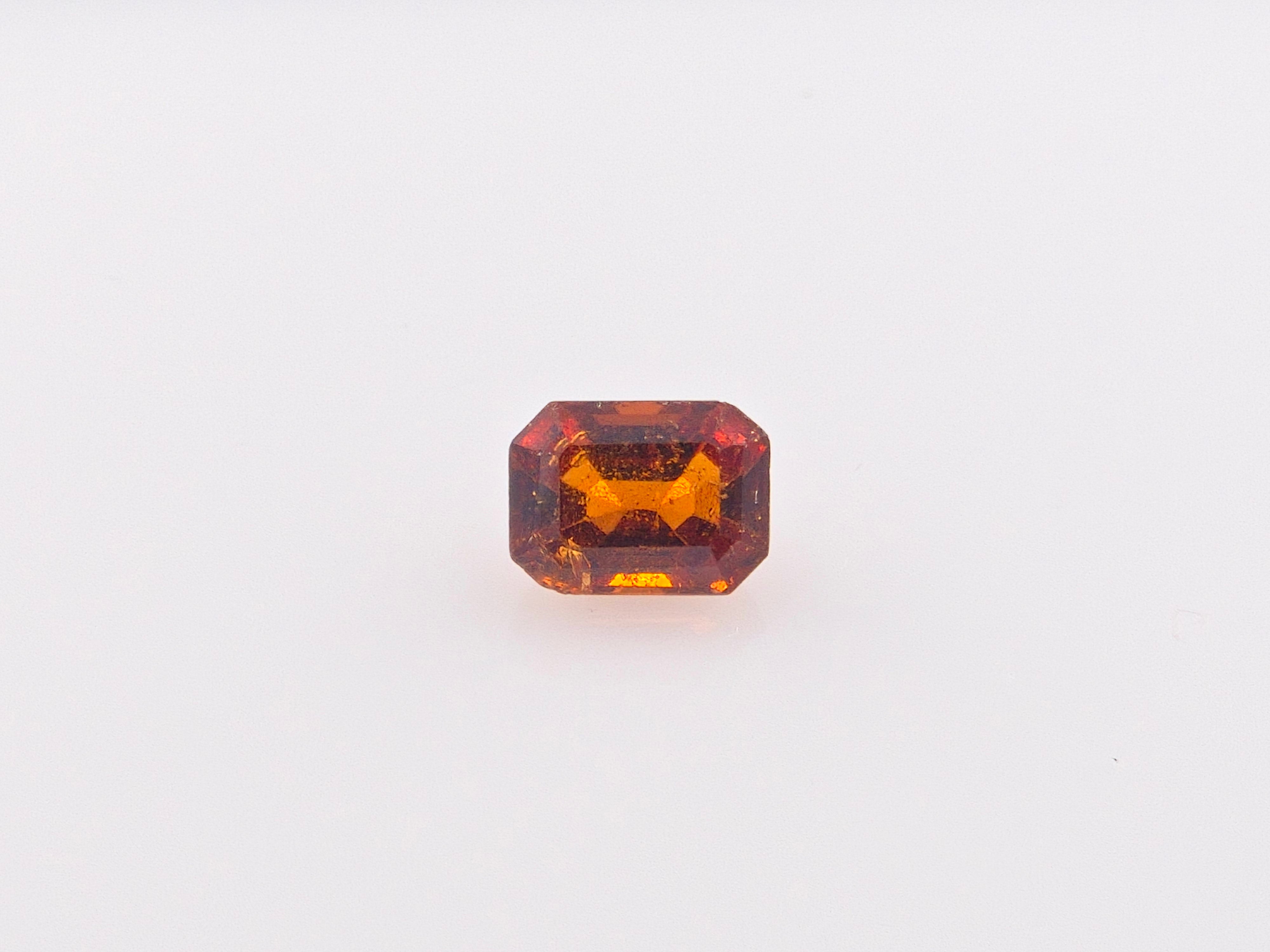 HESSONITE - 2.65 Carats