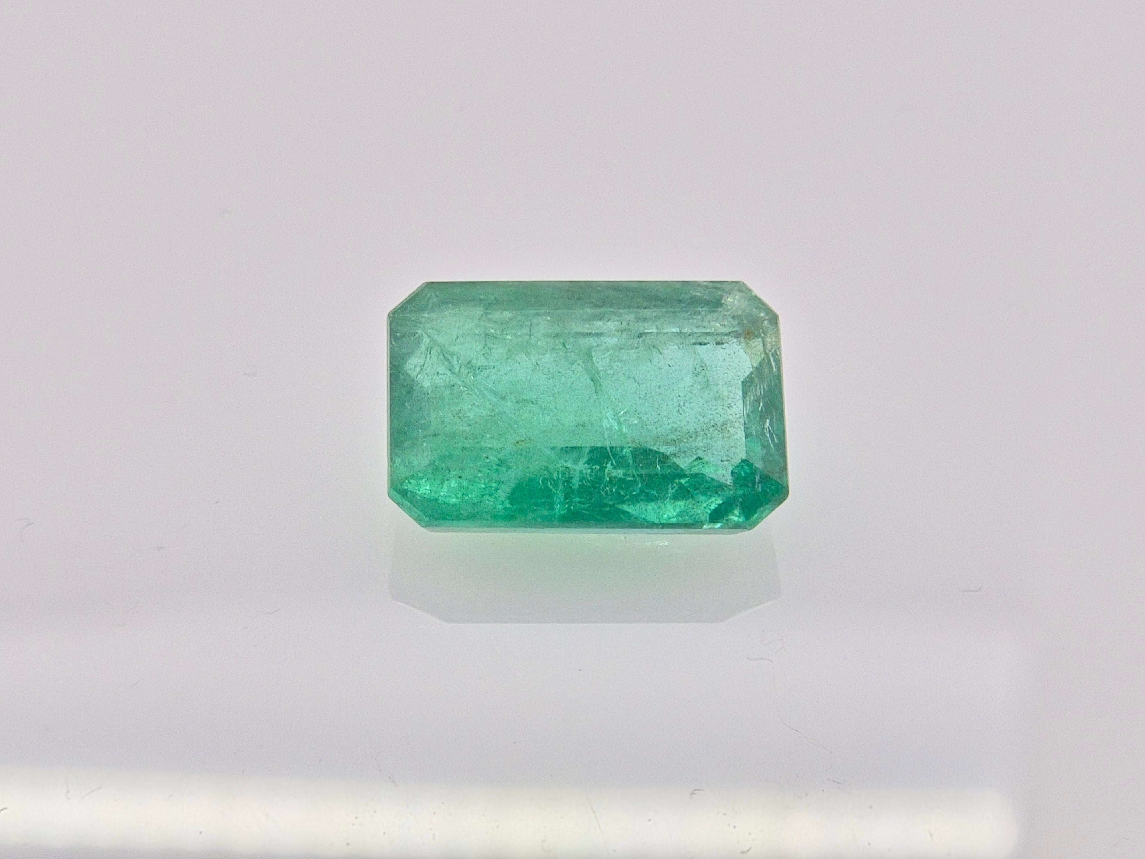 EMERALD - 6.08 Carats