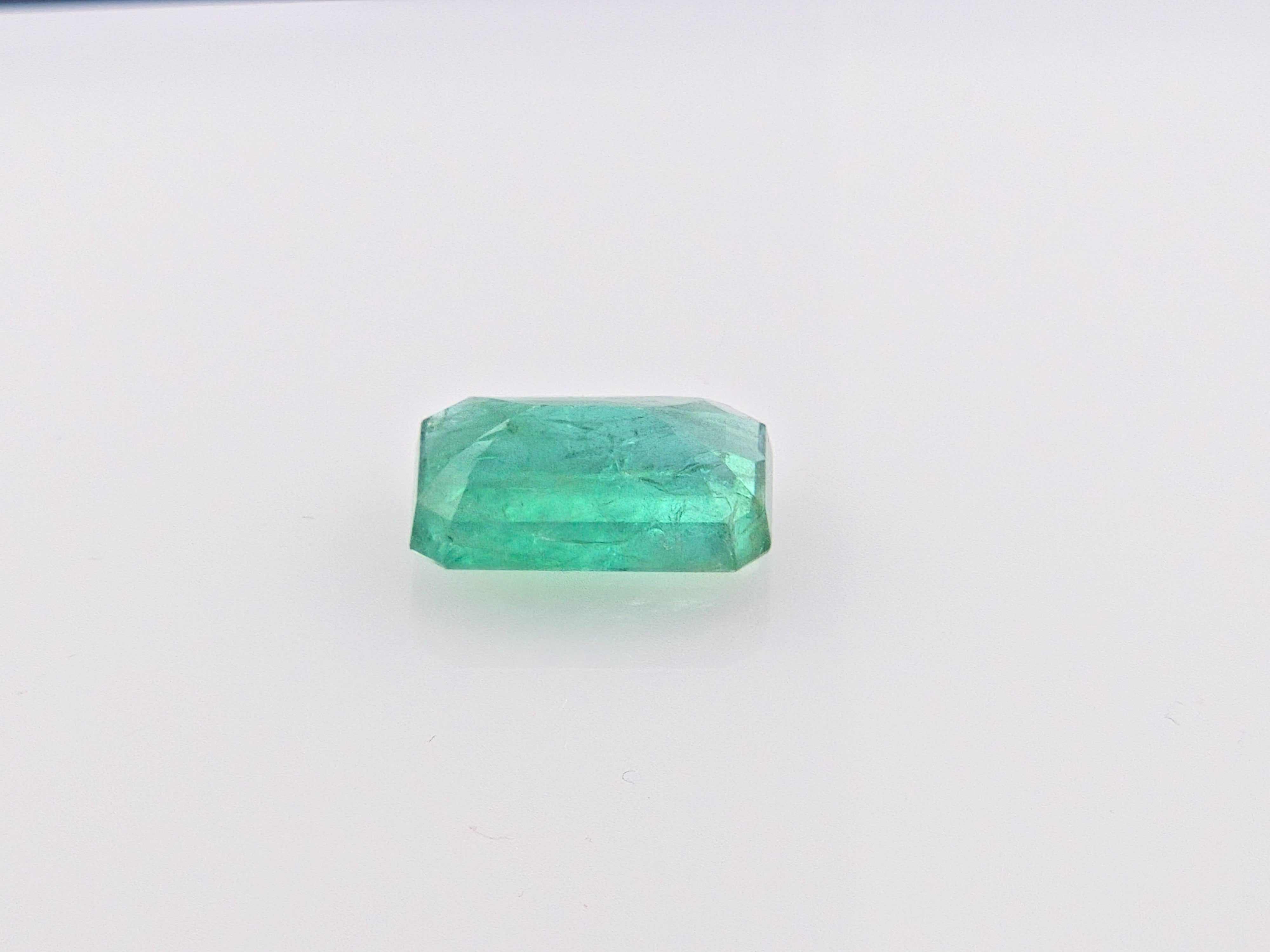 EMERALD - 6.08 Carats