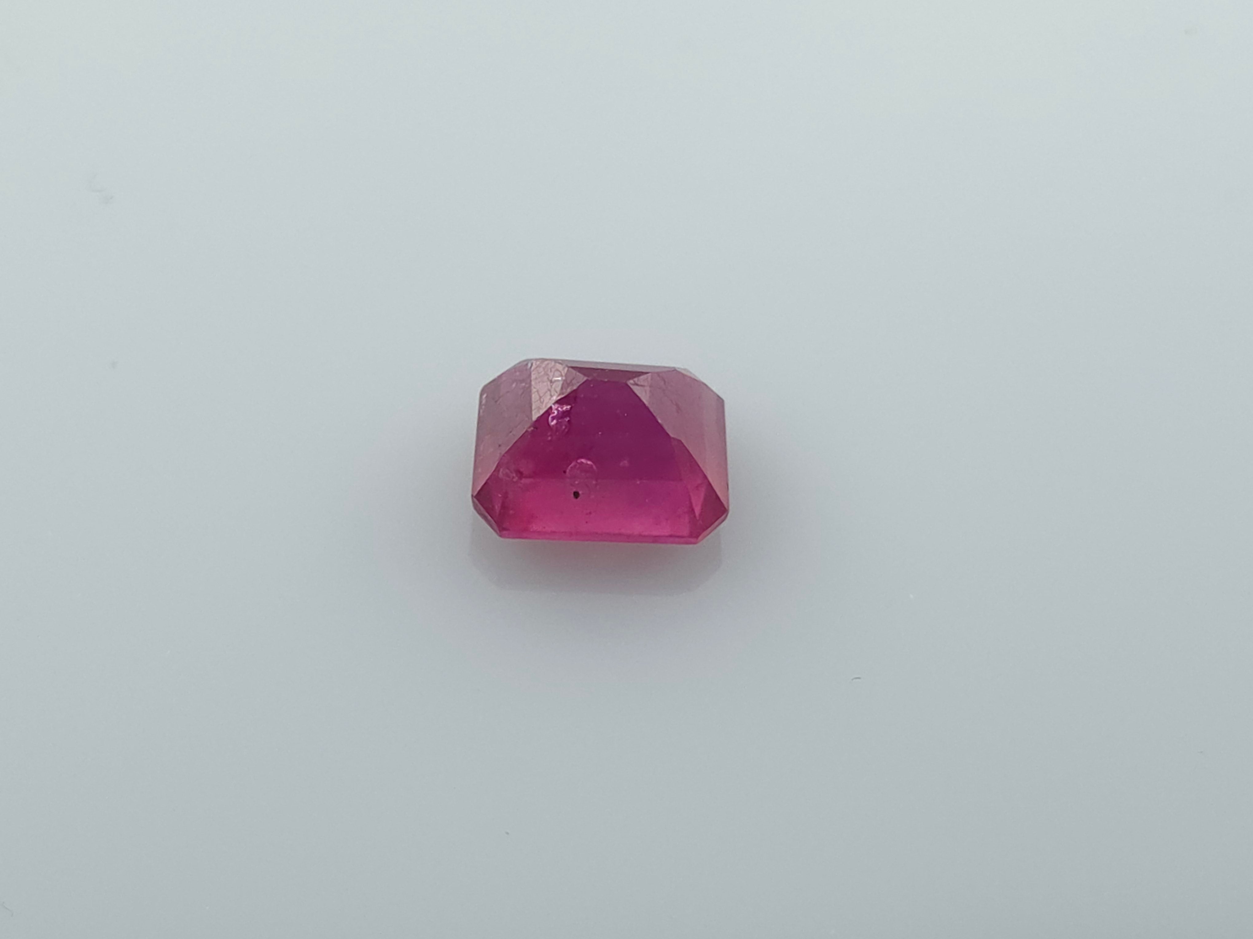 RUBY - 5.6 CARATS