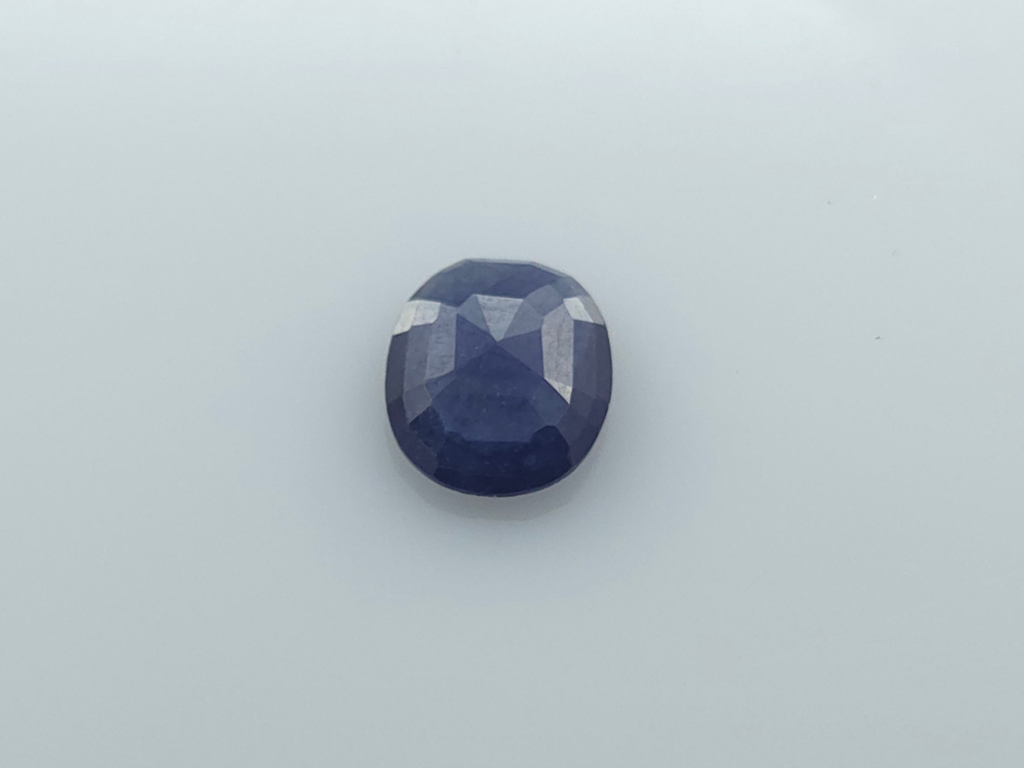 BLUE SAPPHIRE - 3.27 CARATS