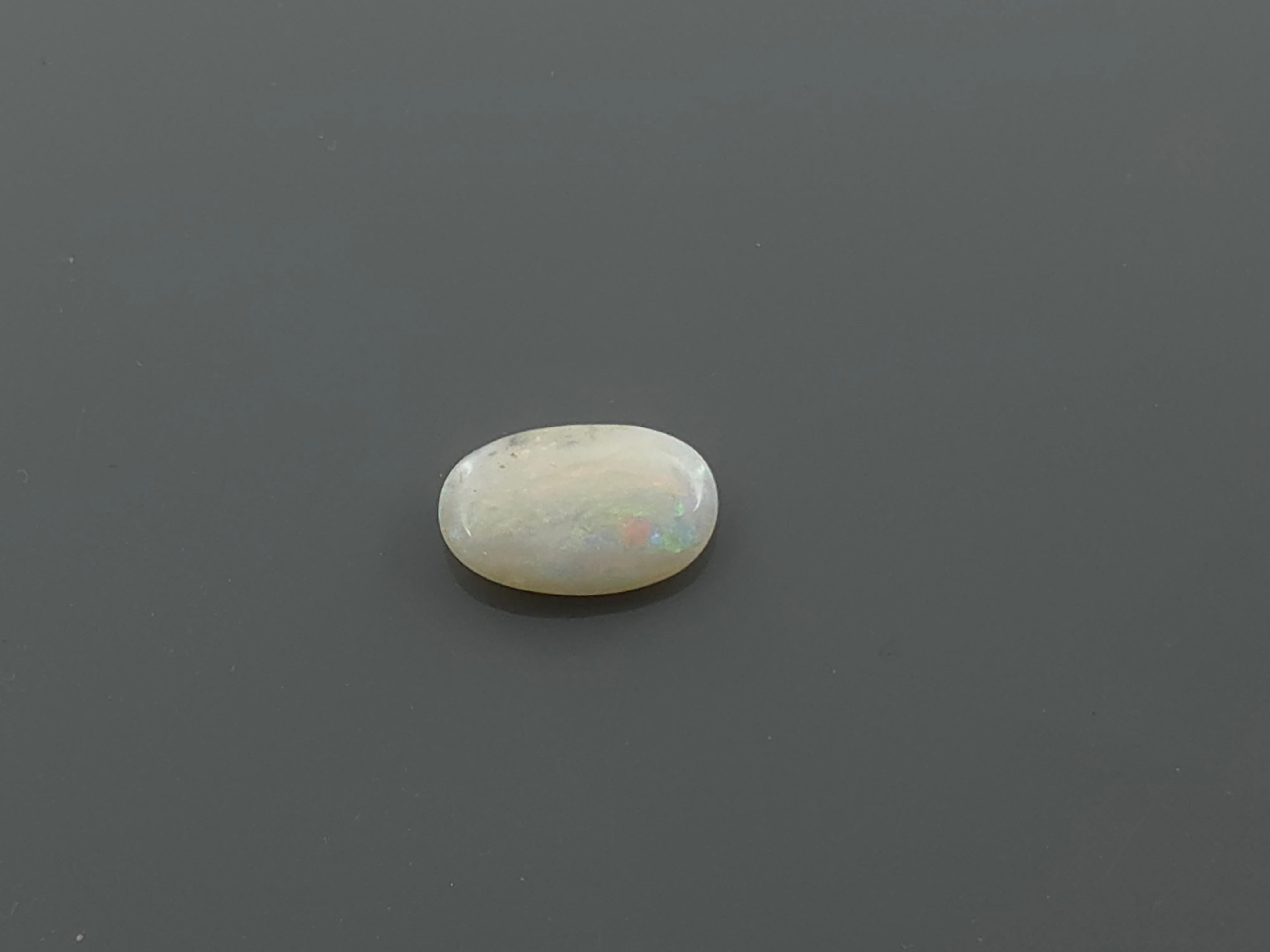 OPAL - 2.35 CARATS