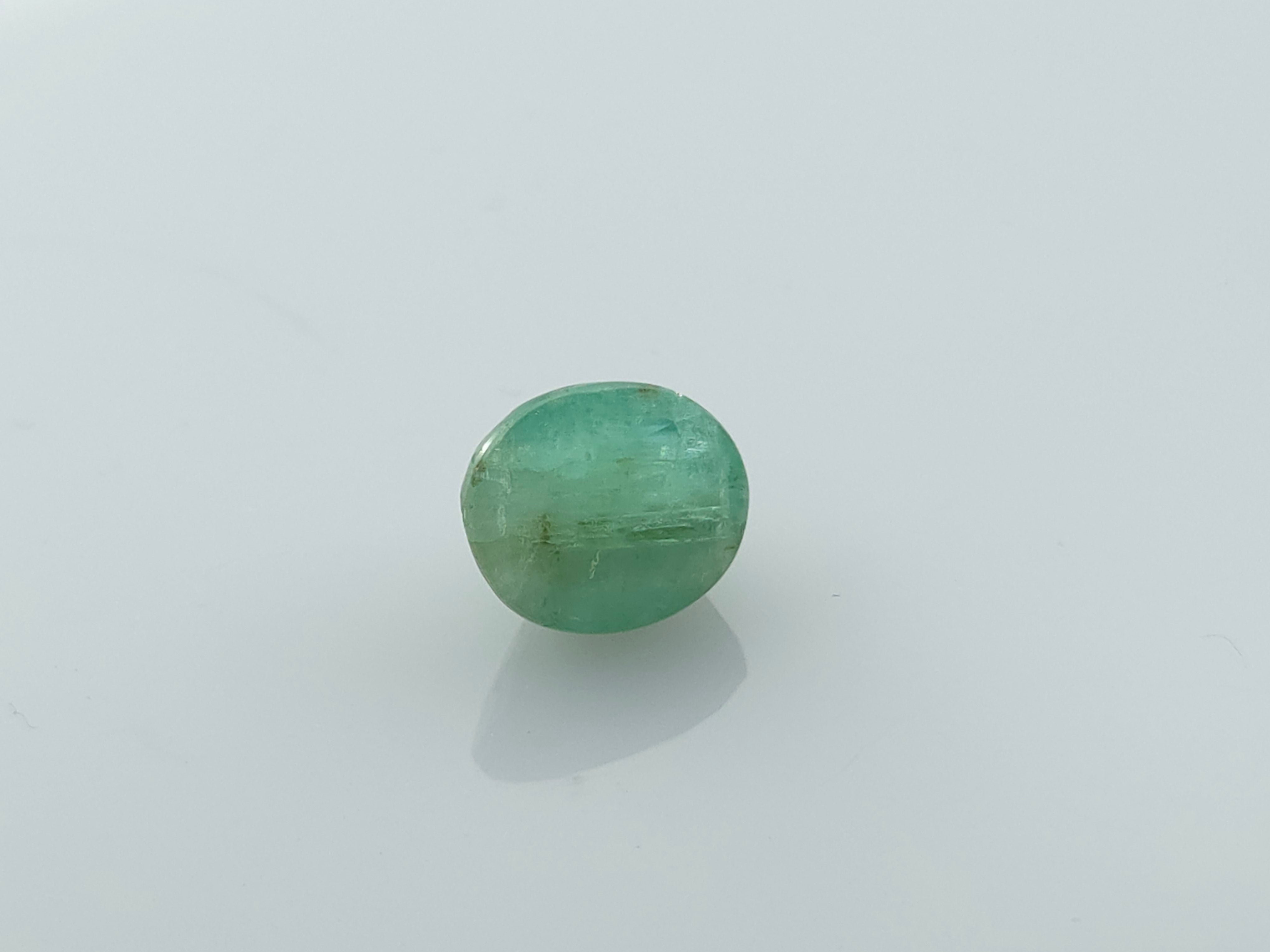 EMERALD - 4.8 CARATS