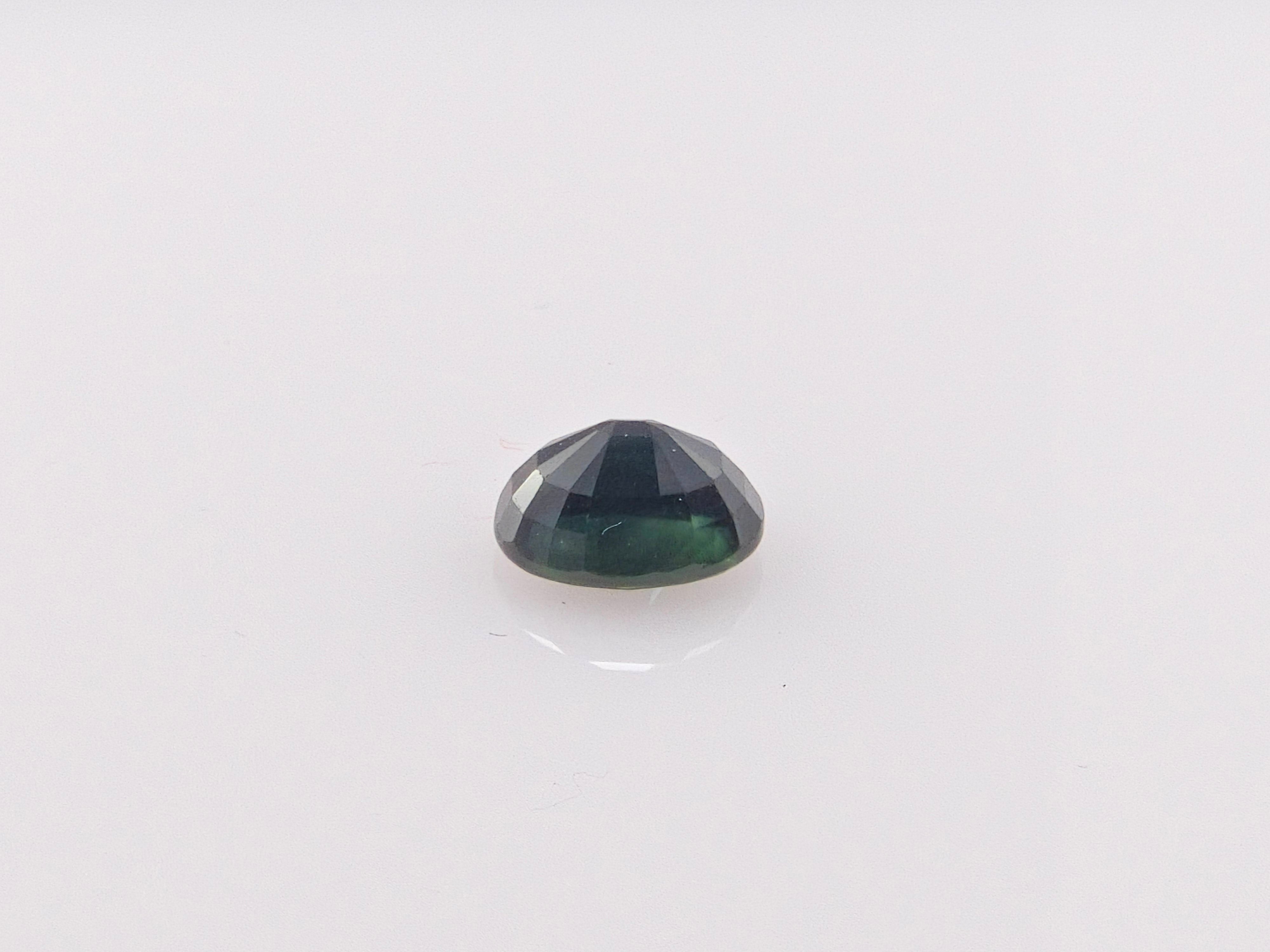 BLUE SAPPHIRE- 2.9 Carats