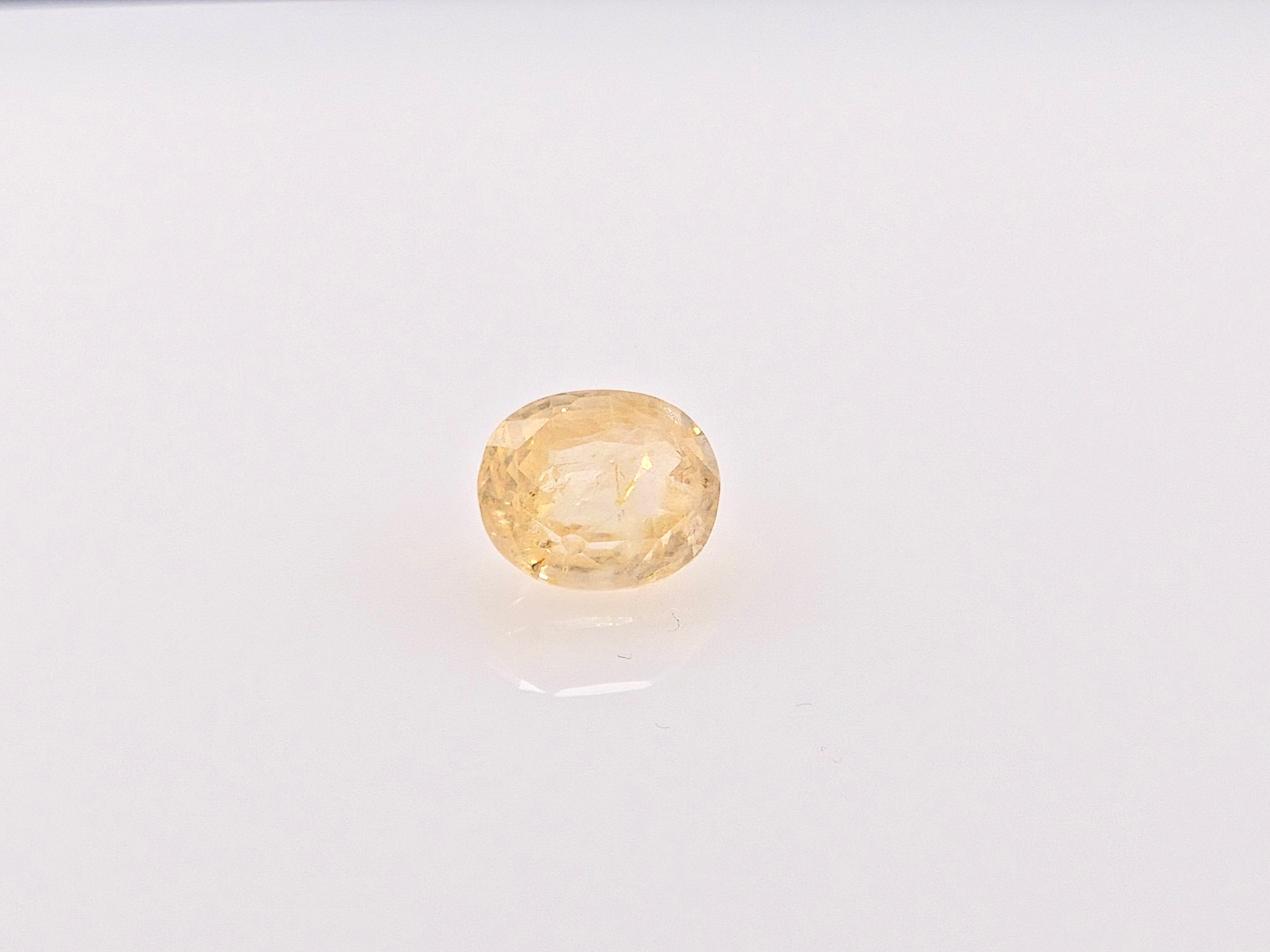 YELLOW SAPPHIRE- 3.57 Carats