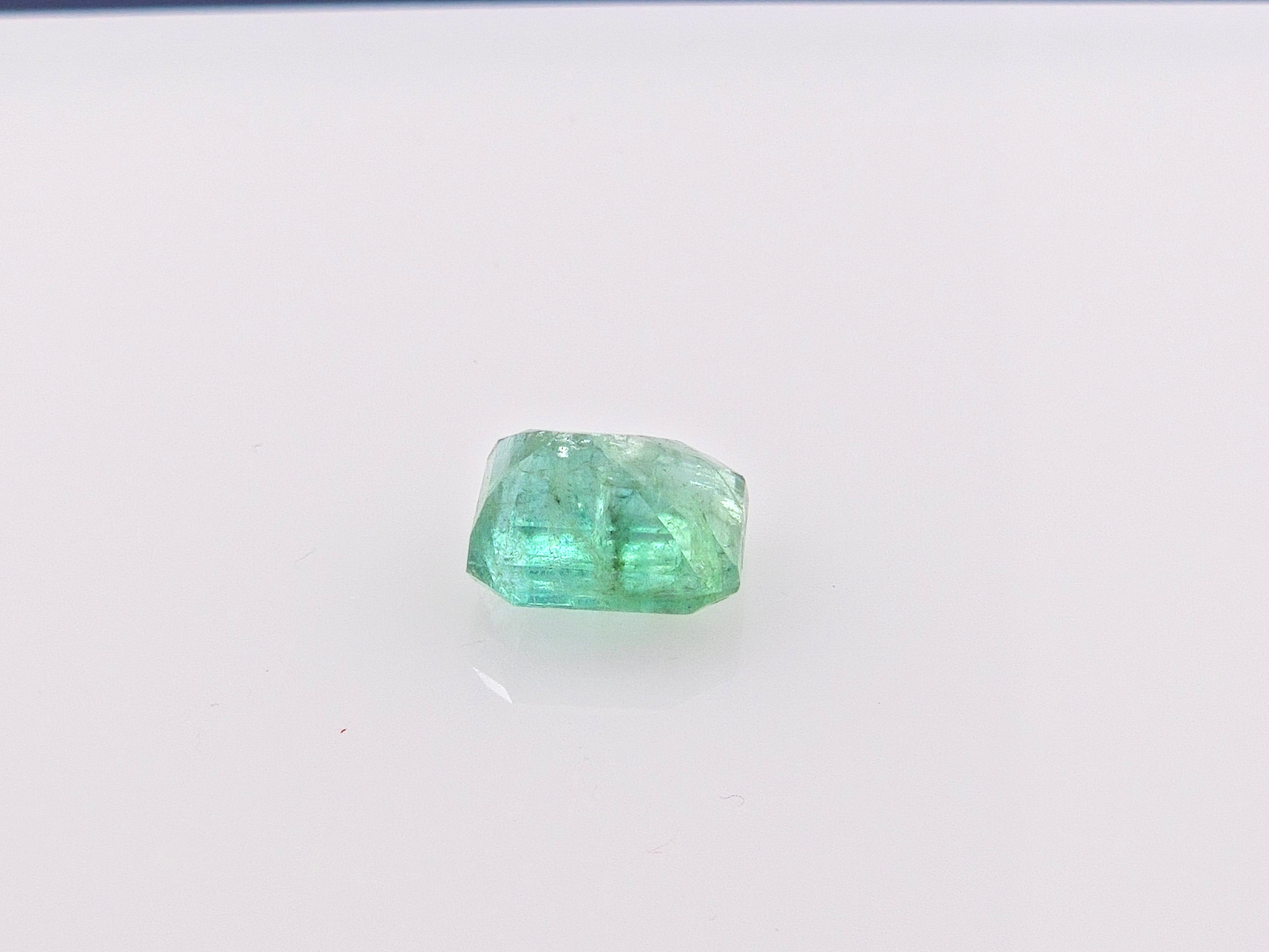 EMERALD- 4.24 Carats