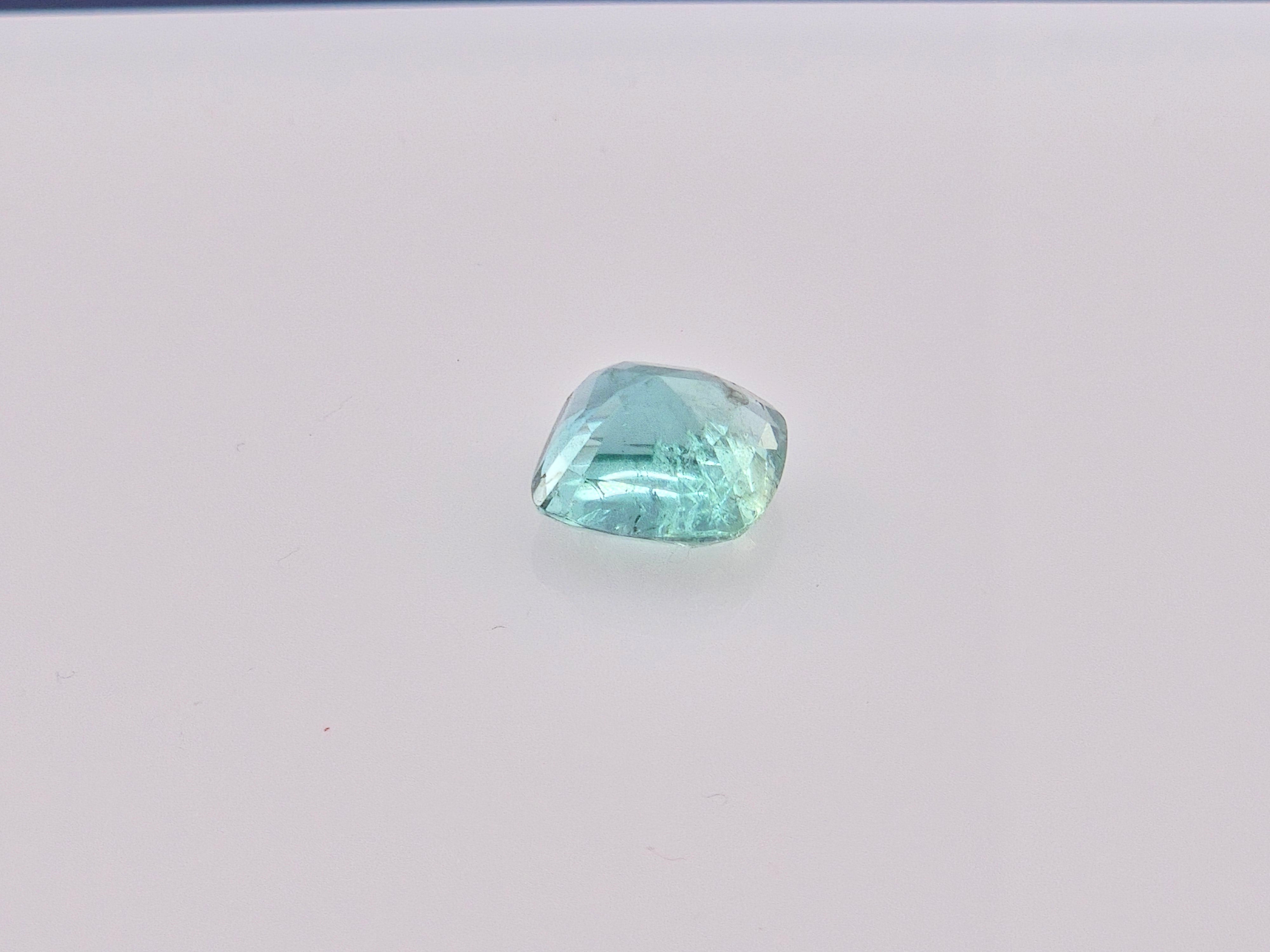 EMERALD-  3.54 Carats