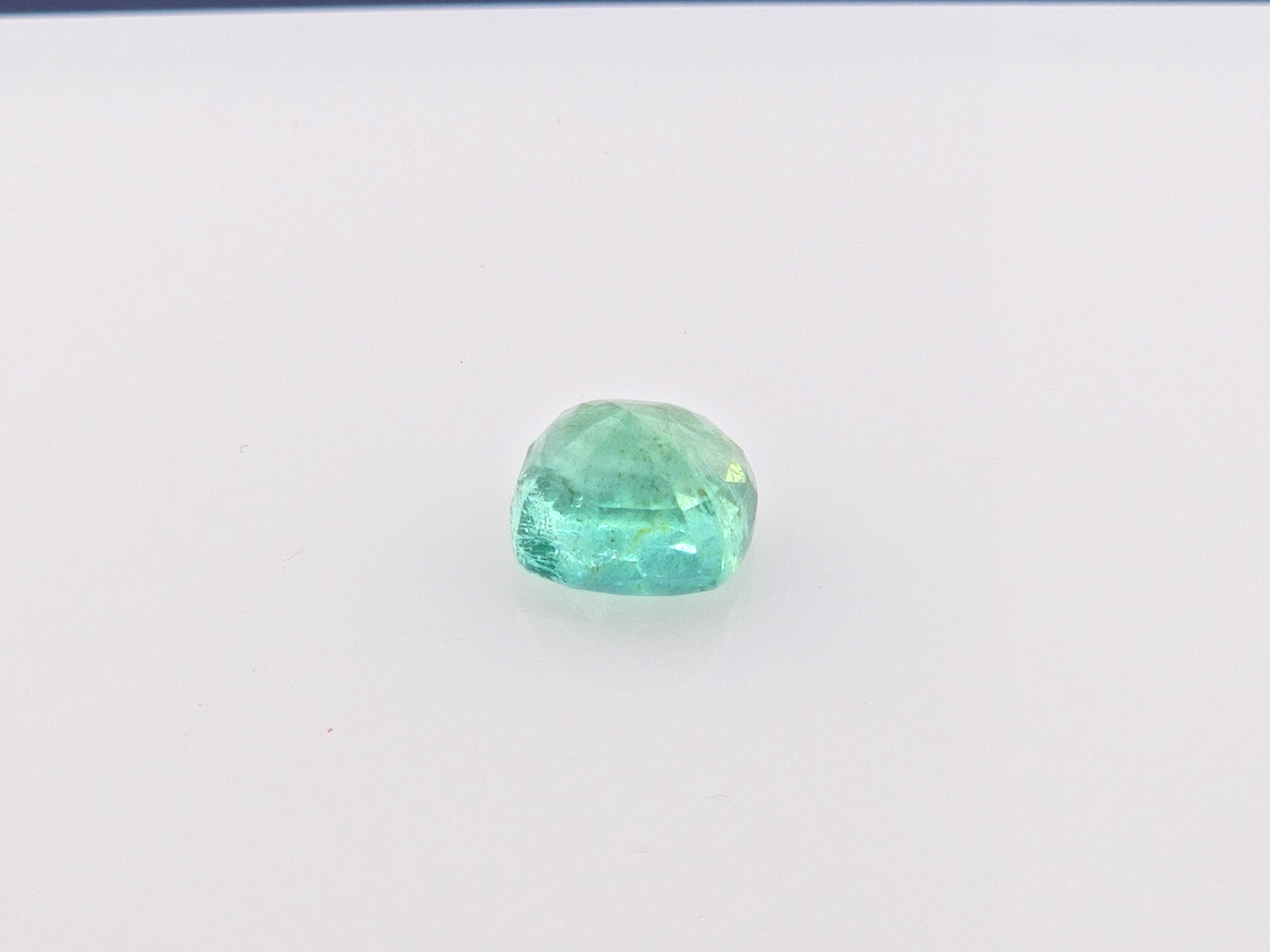 EMERALD - 3.82 CARATS
