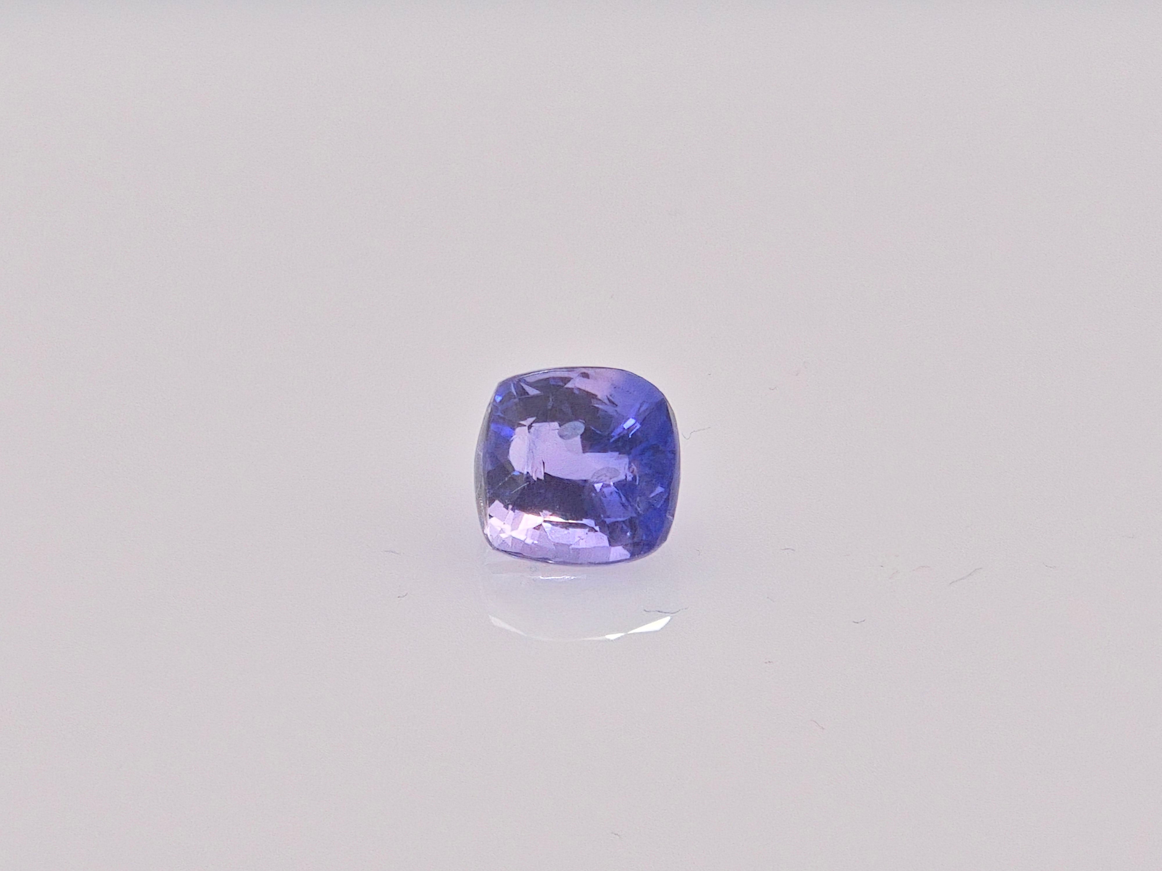 BLUE SAPPHIRE- 3.52 Carats