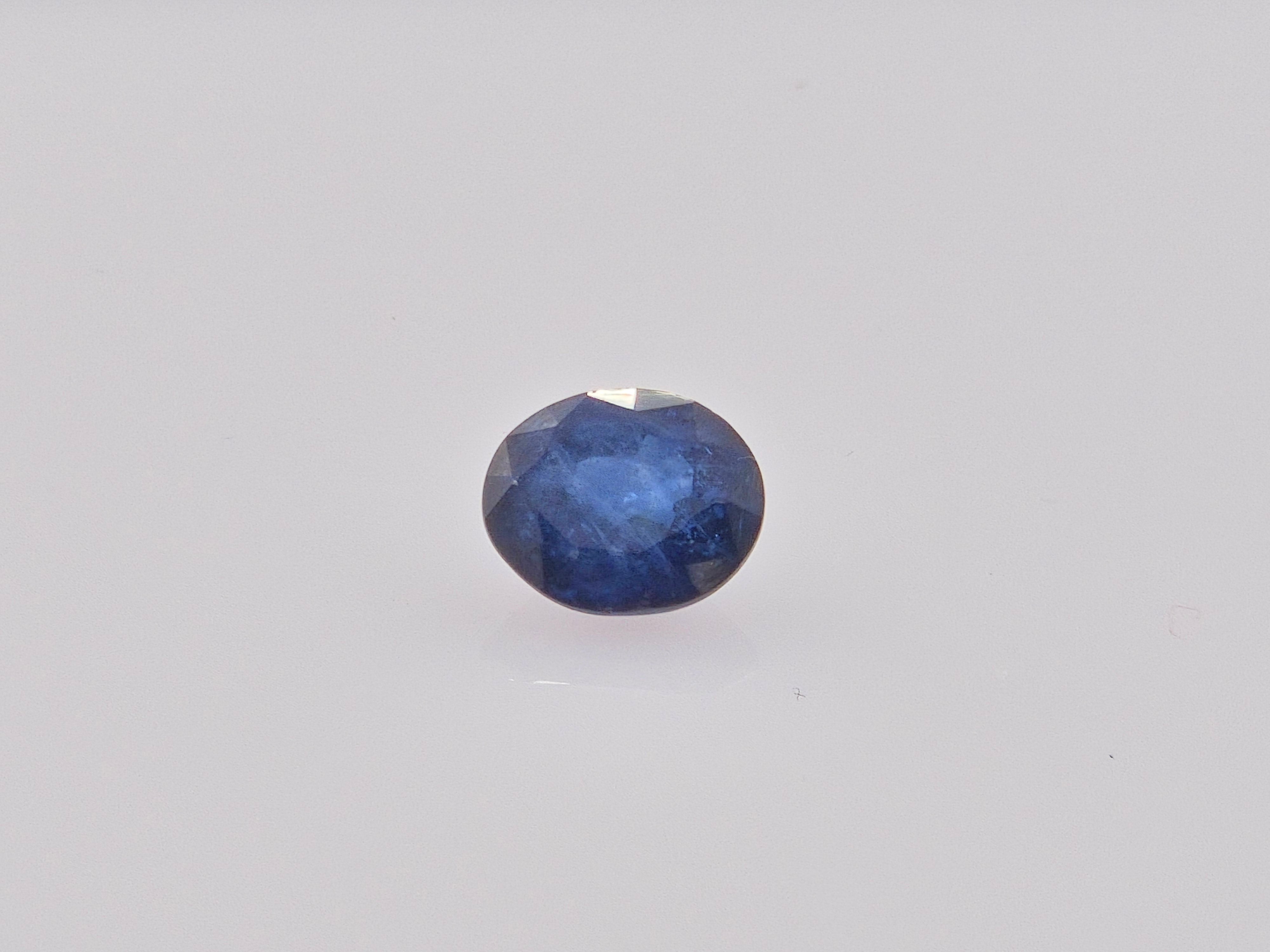BLUE SAPPHIRE- 3.07 Carats