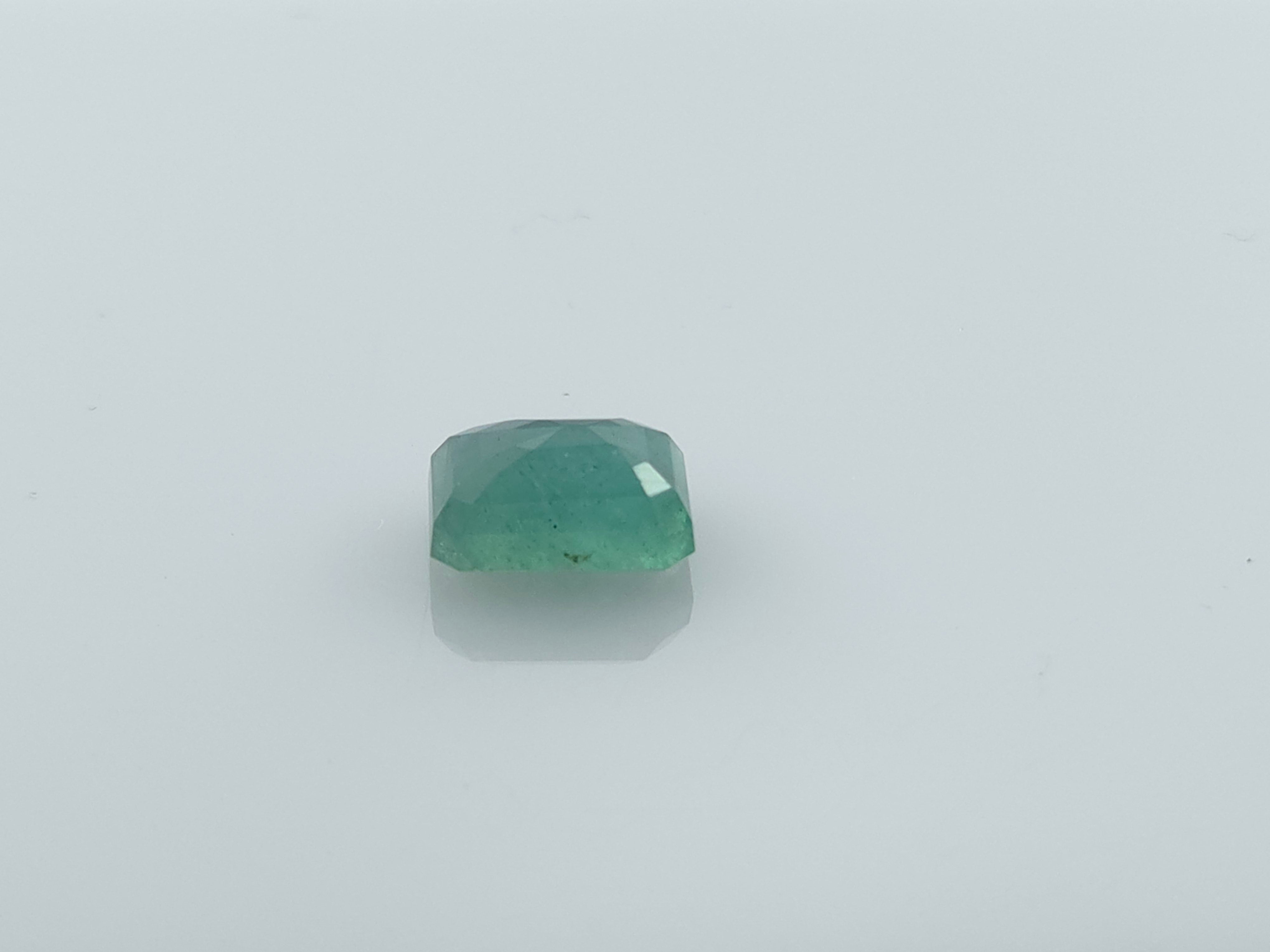 EMERALD - 4.02 CARATS