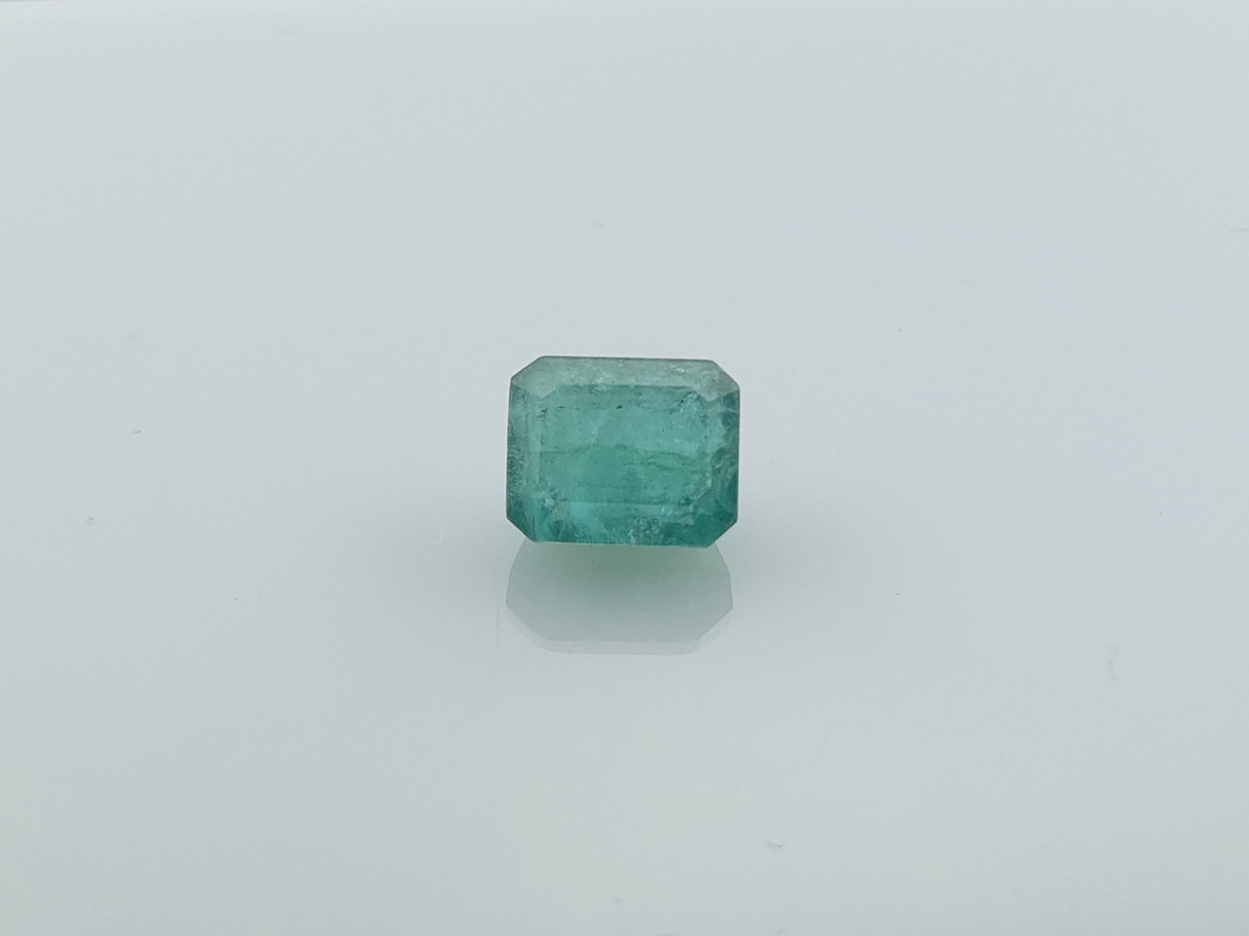EMERALD - 4.11 CARATS