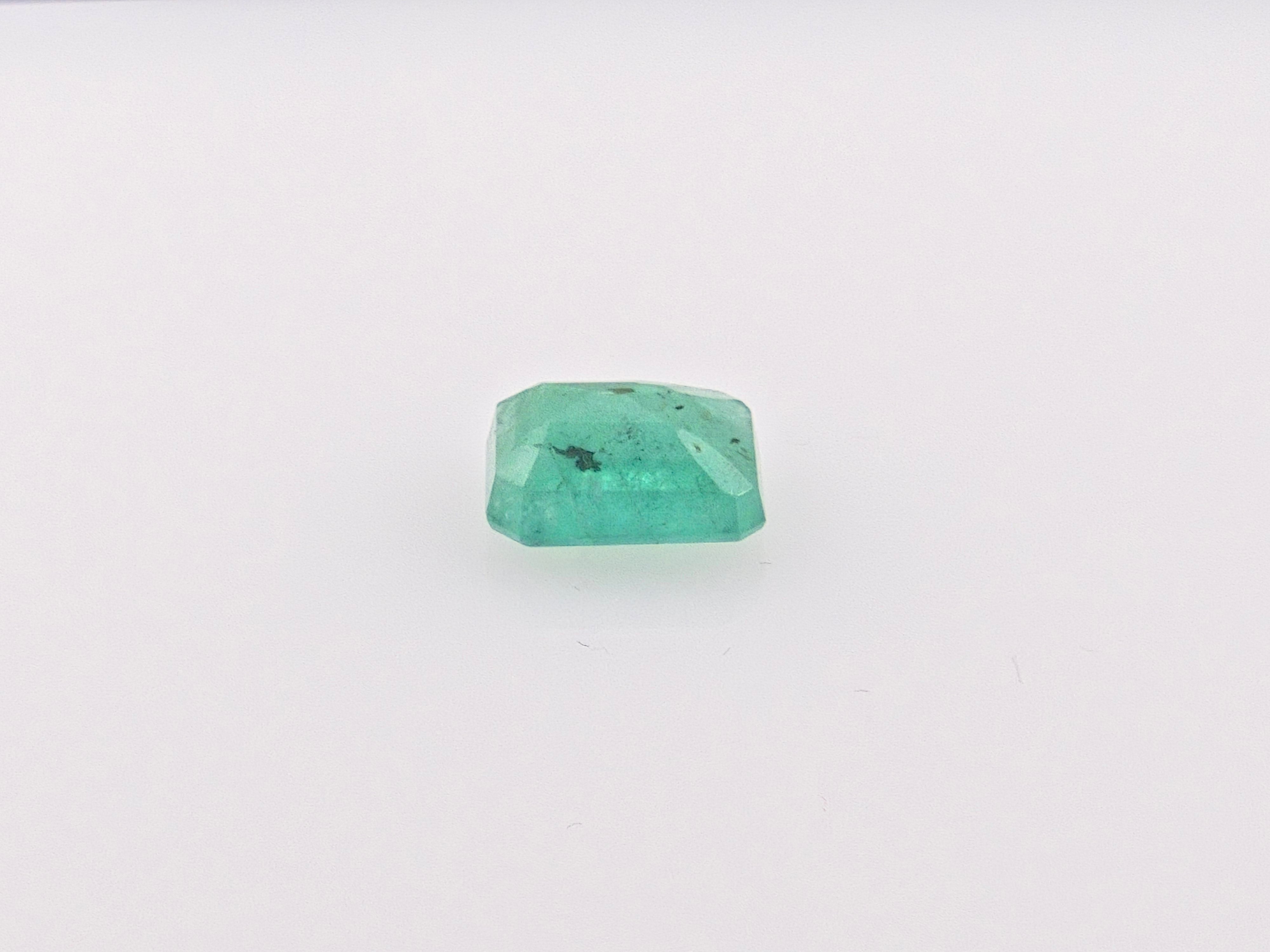 EMERALD-  3.32 Carats