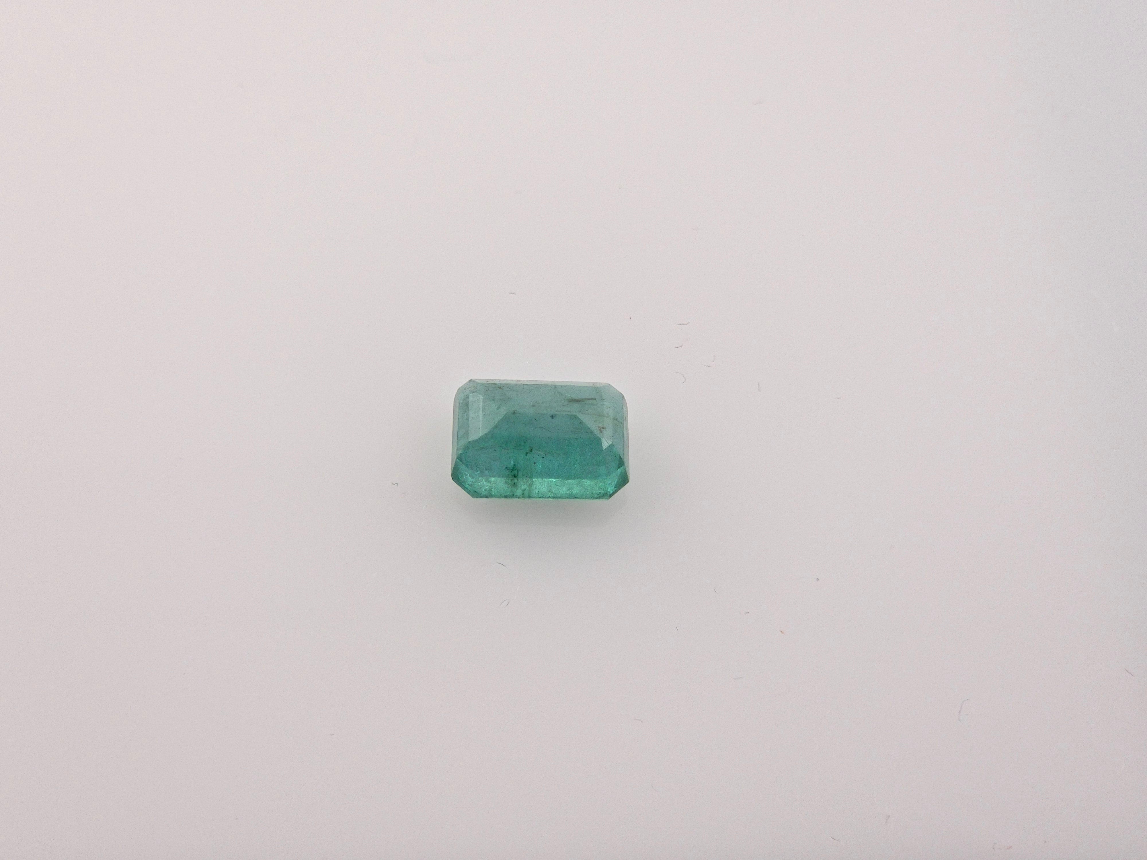 EMERALD-   3.69 Carats