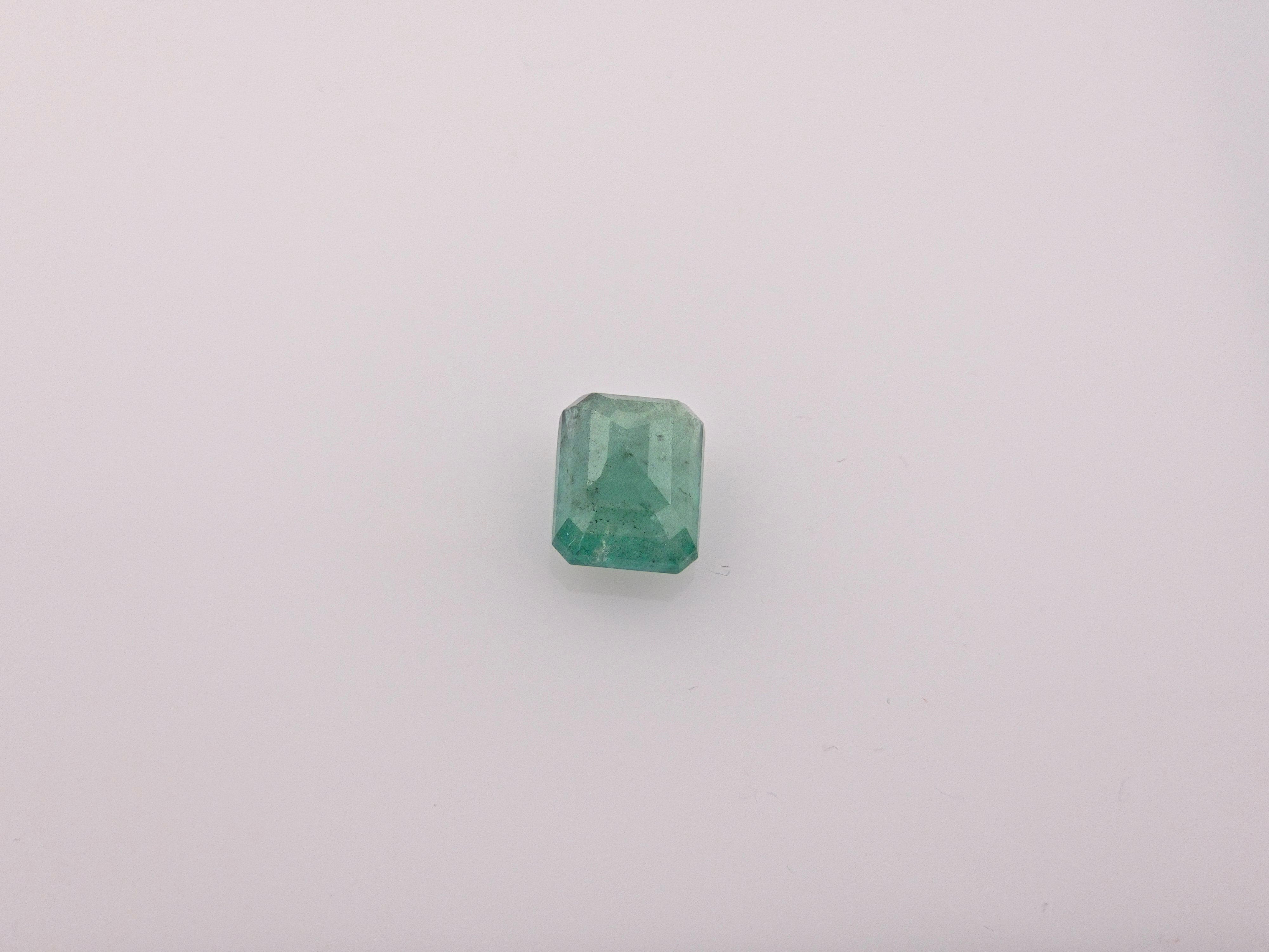 EMERALD- 3.91 Carats