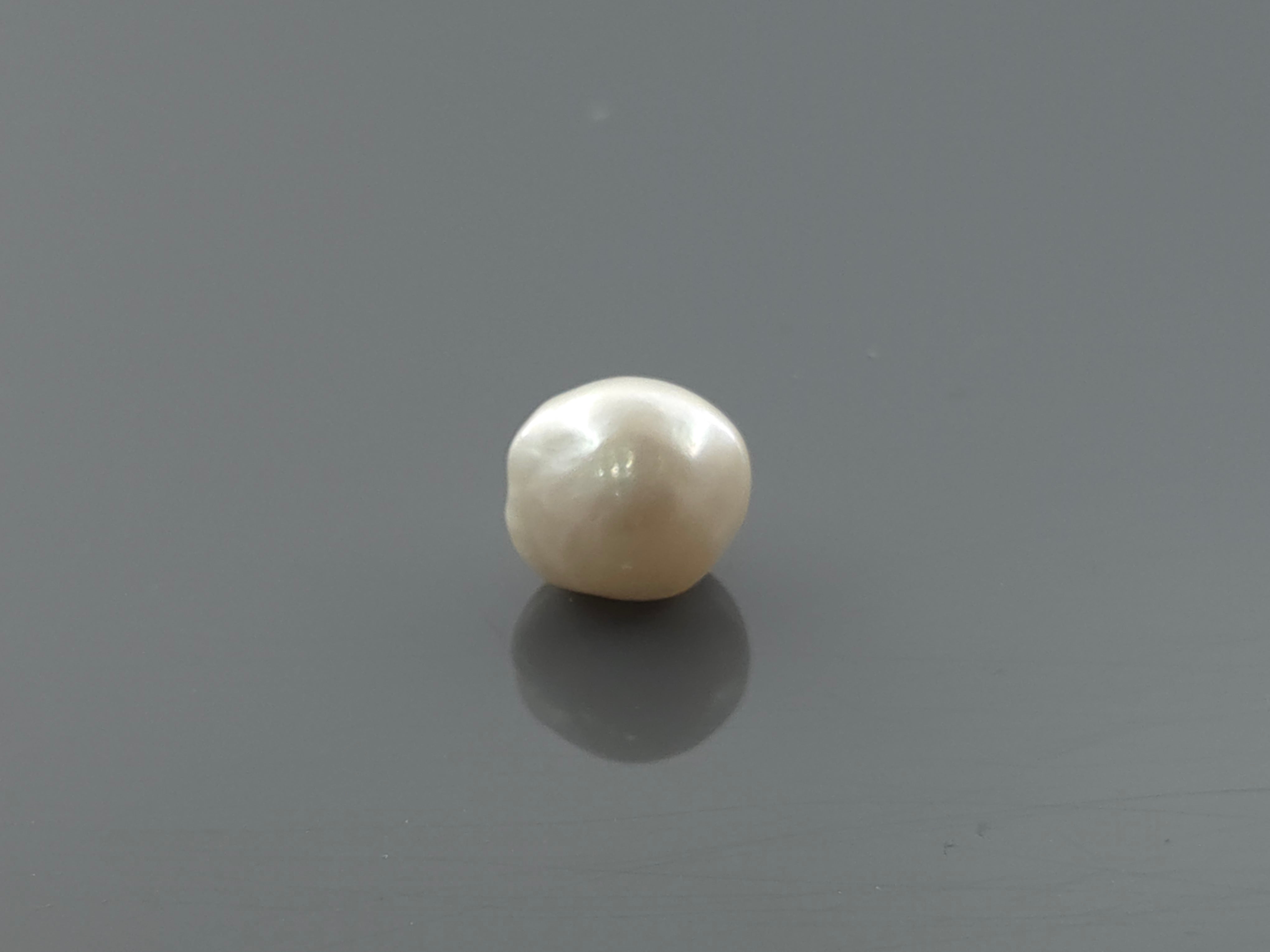 PEARL - 4.71 Carats