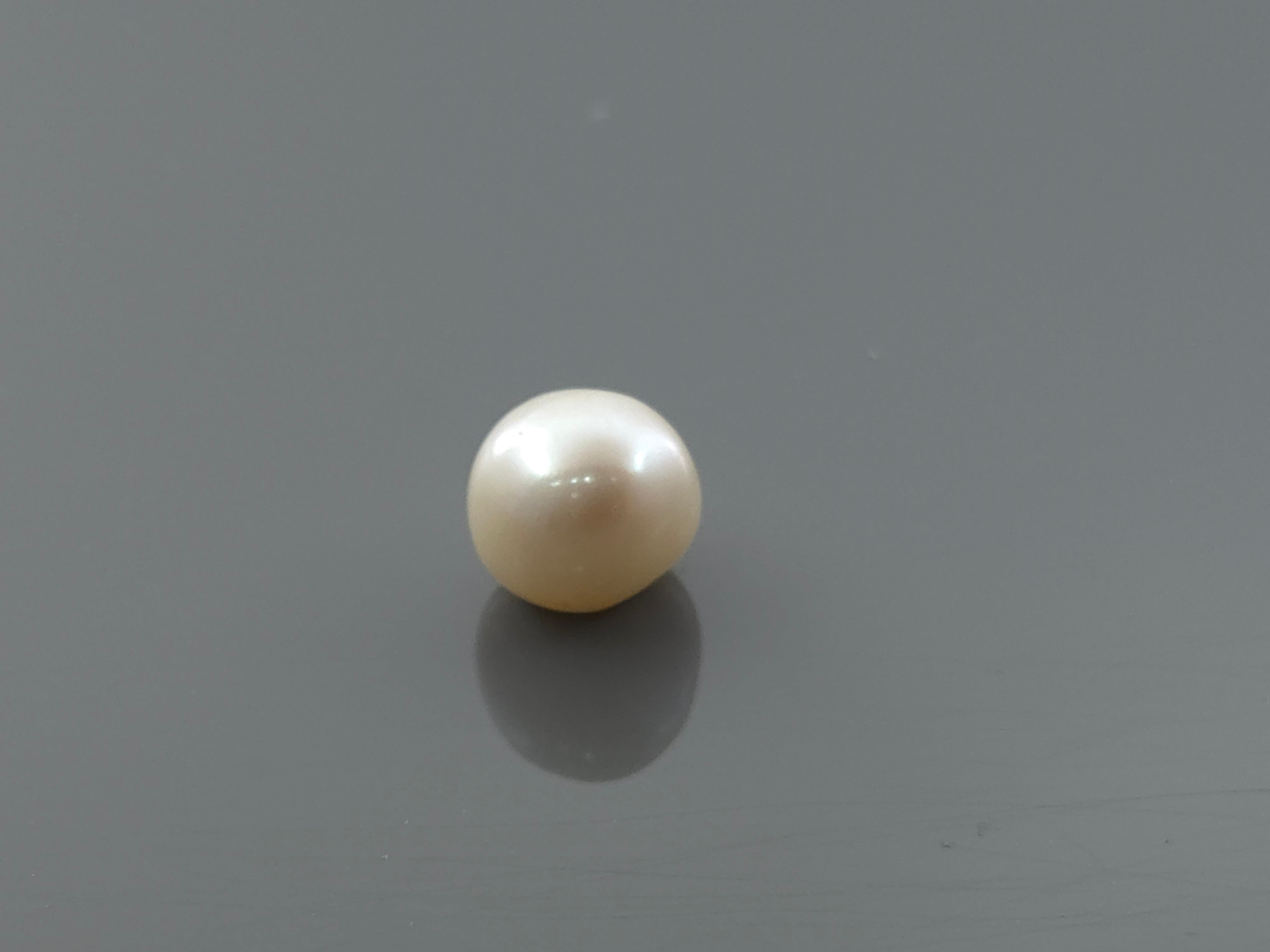 PEARL - 4.94 CARATS