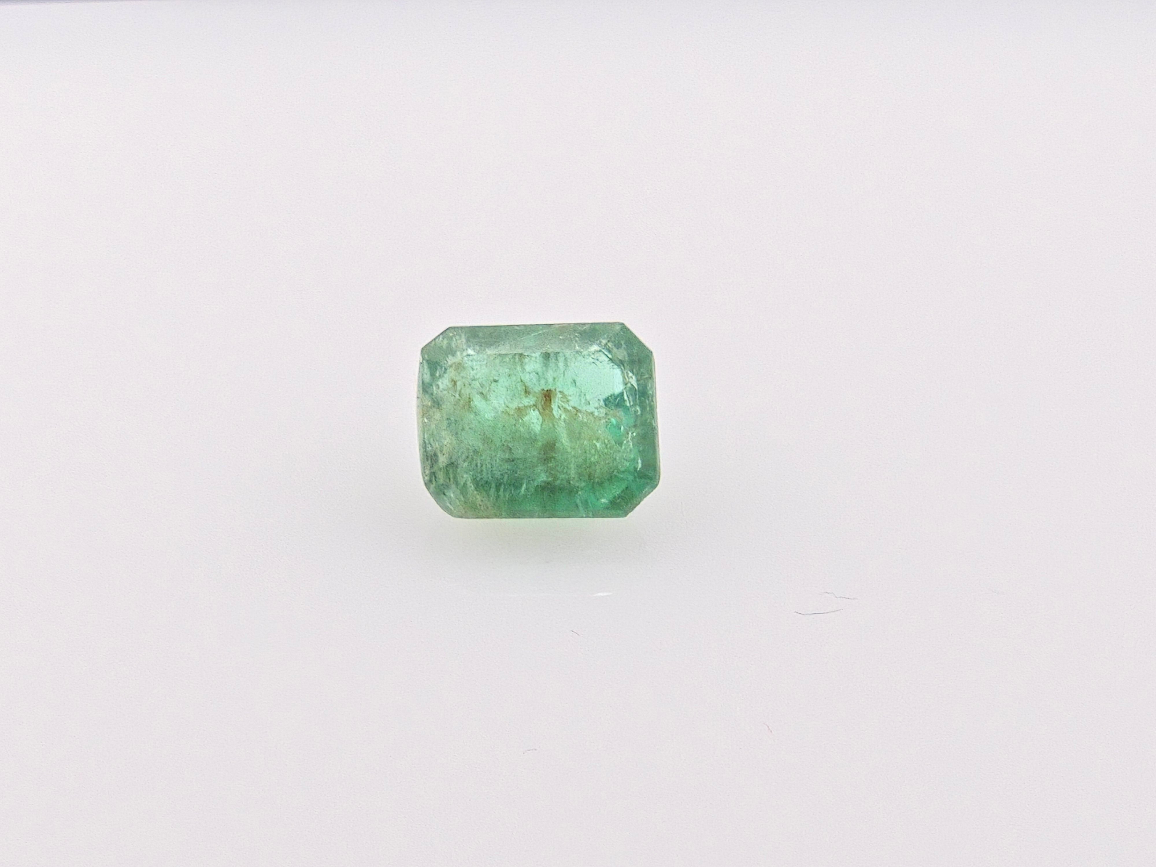 EMERALD-  3.04 Carats