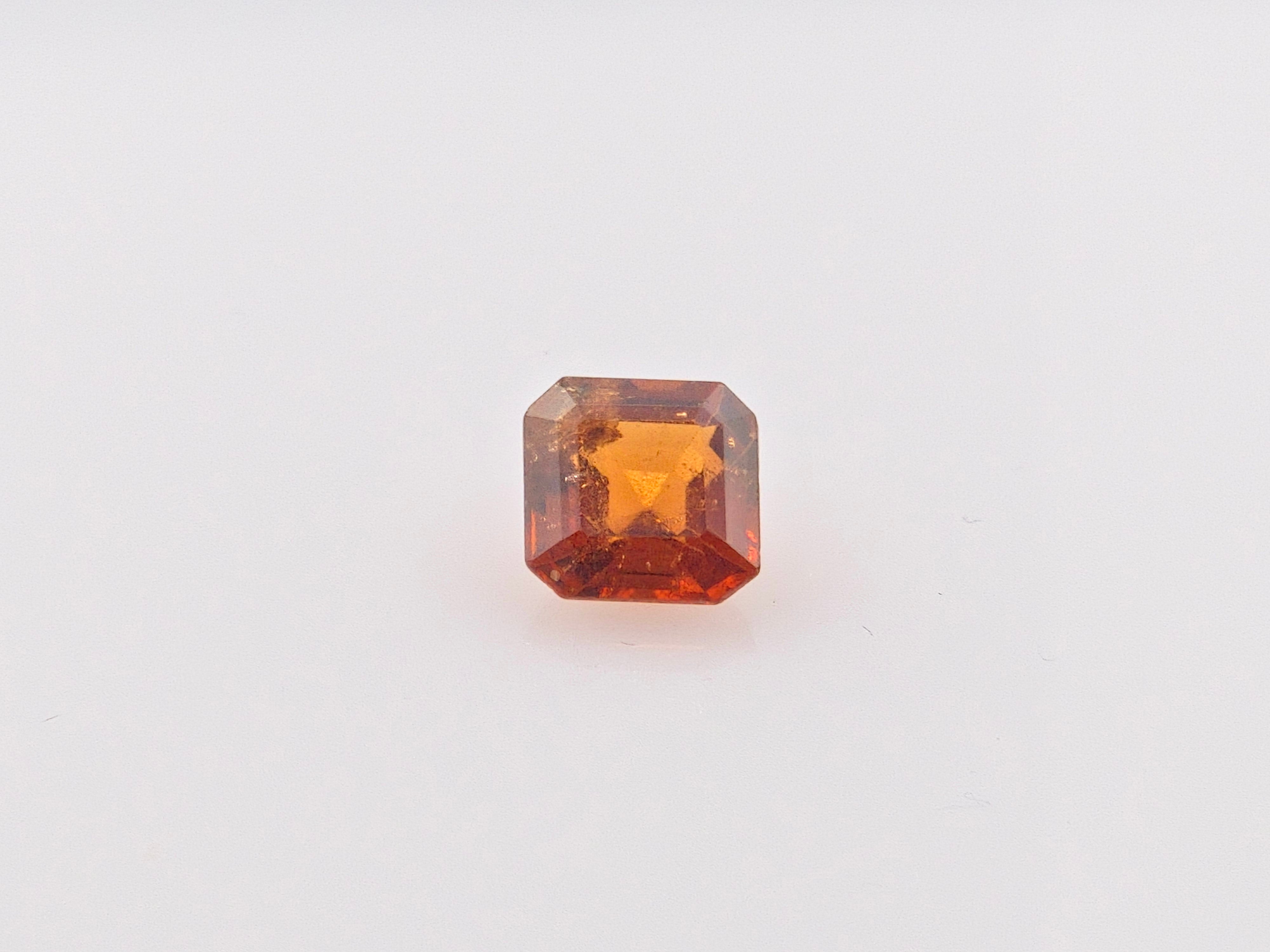 HESSONITE - 2.55 Carats