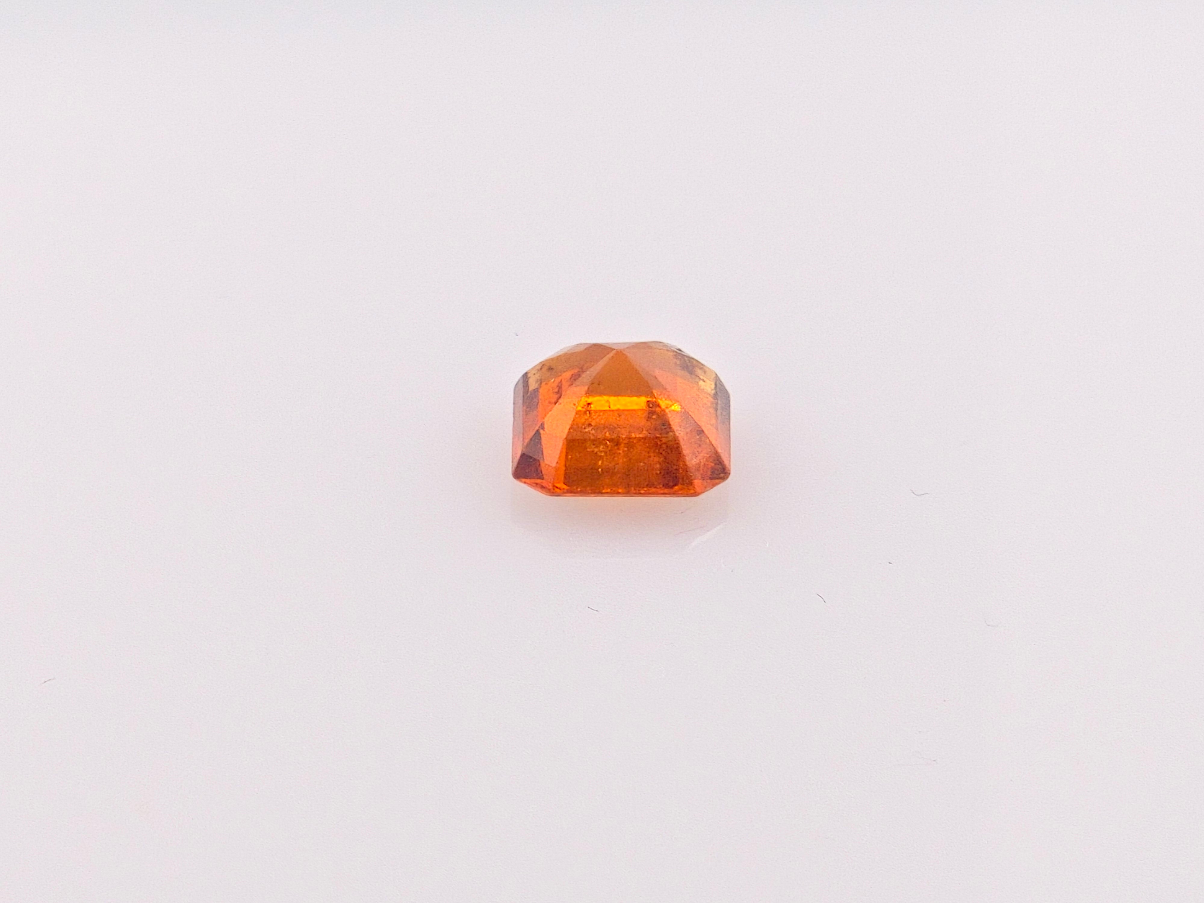 HESSONITE - 2.55 Carats