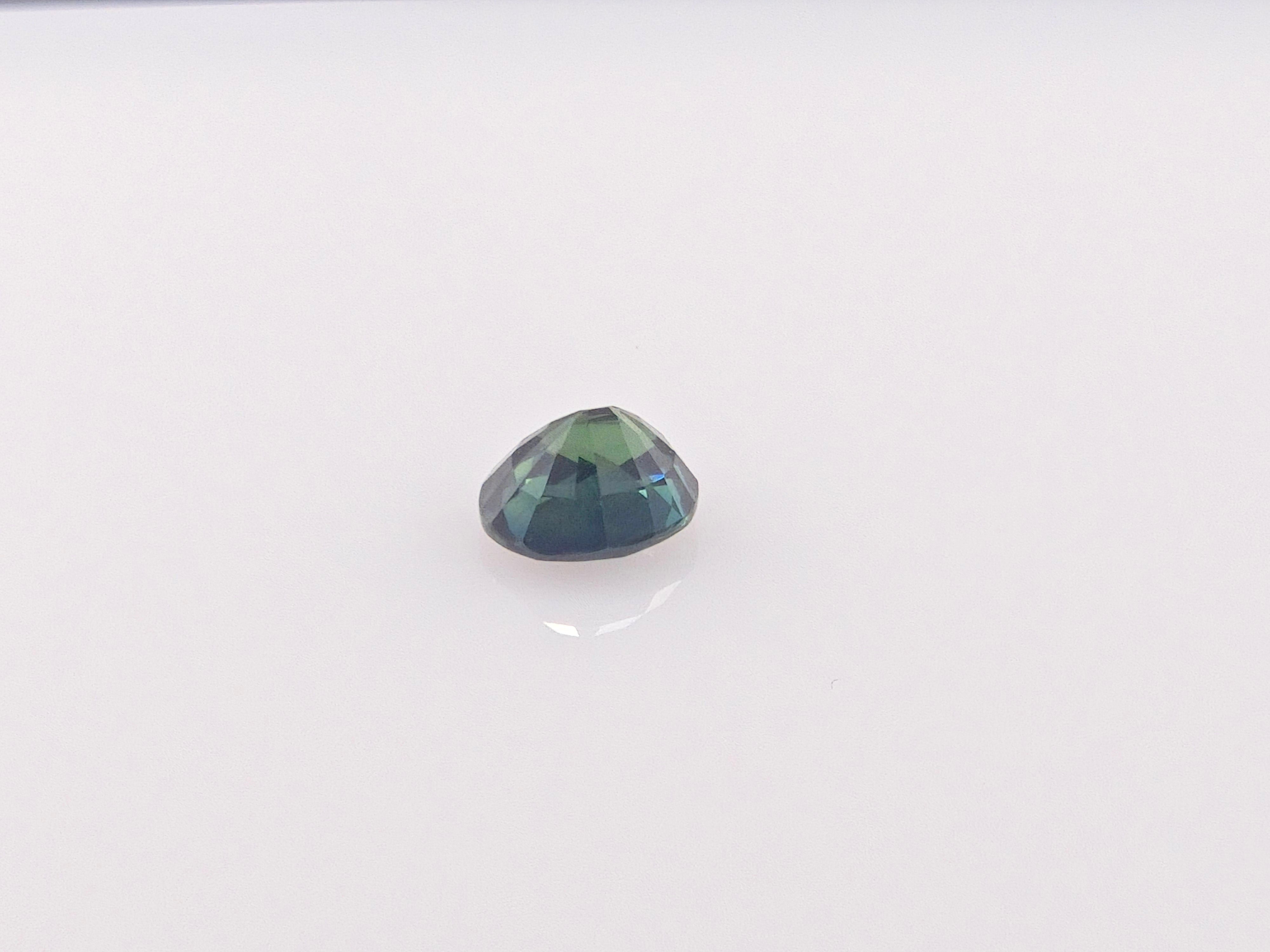 BLUE SAPPHIRE - 2.7 CARATS