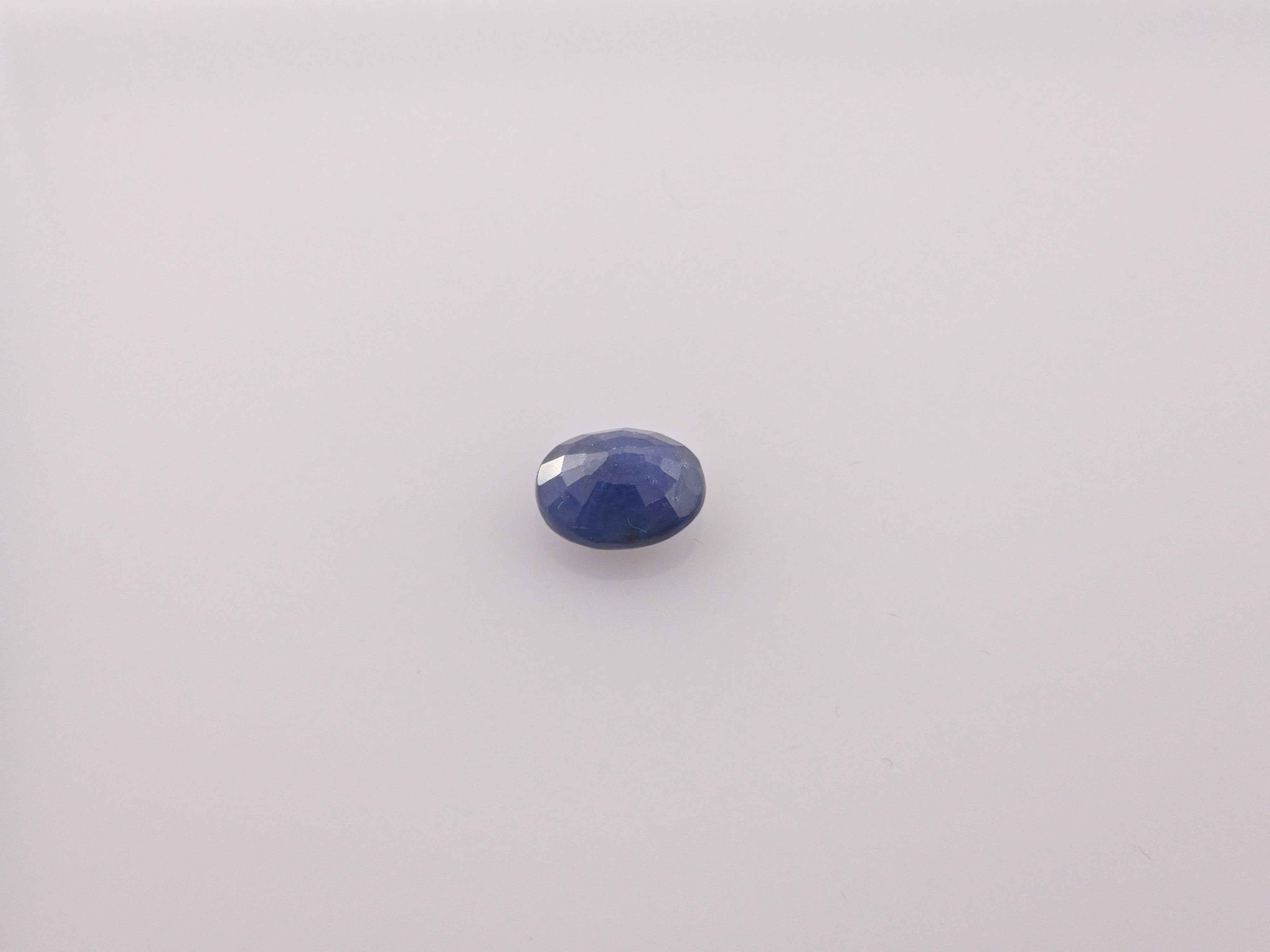 BLUE SAPPHIRE- 3.55 Carats