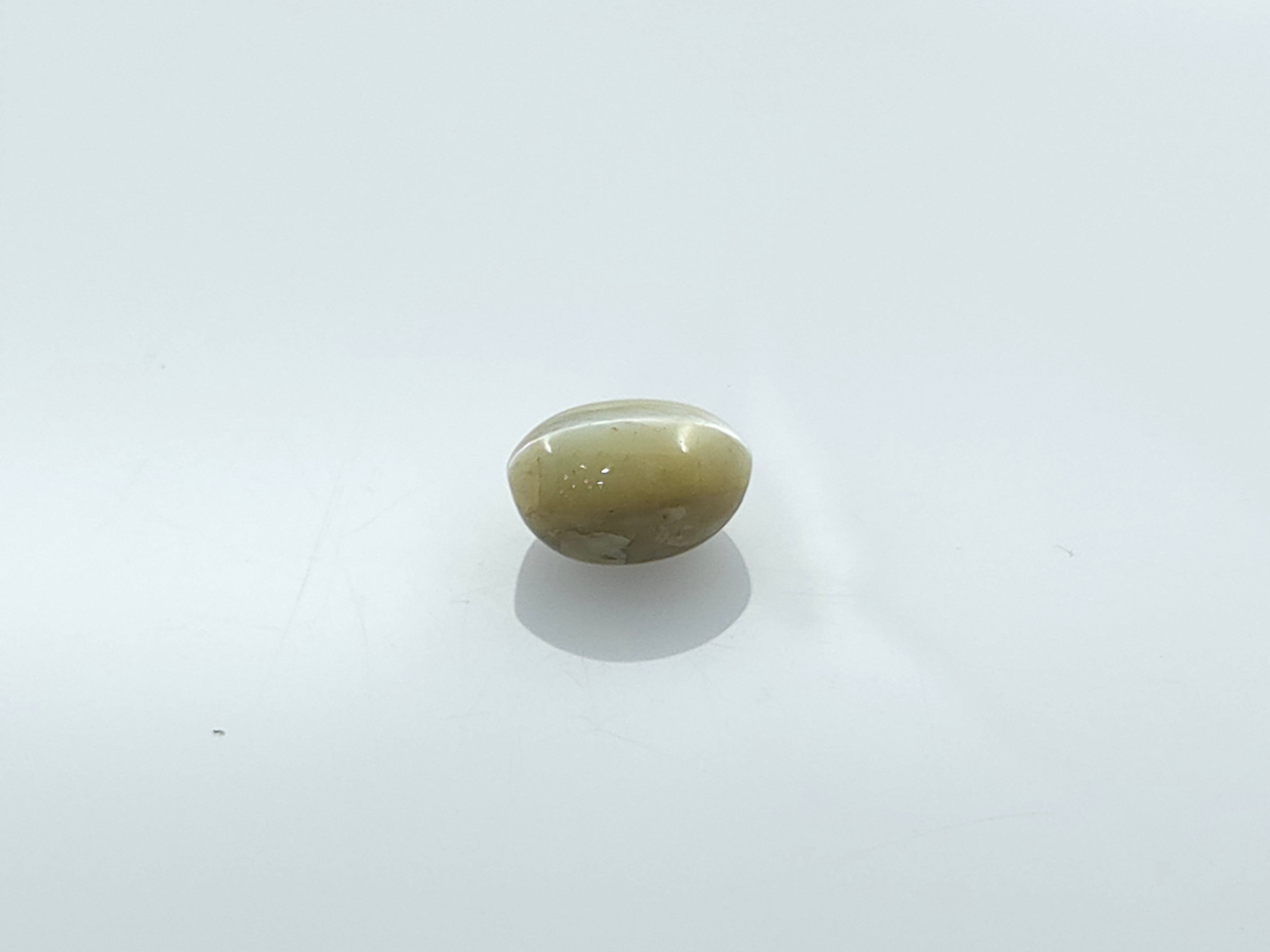 CHRYSOBERYL CATS EYE - 5.46 CARATS