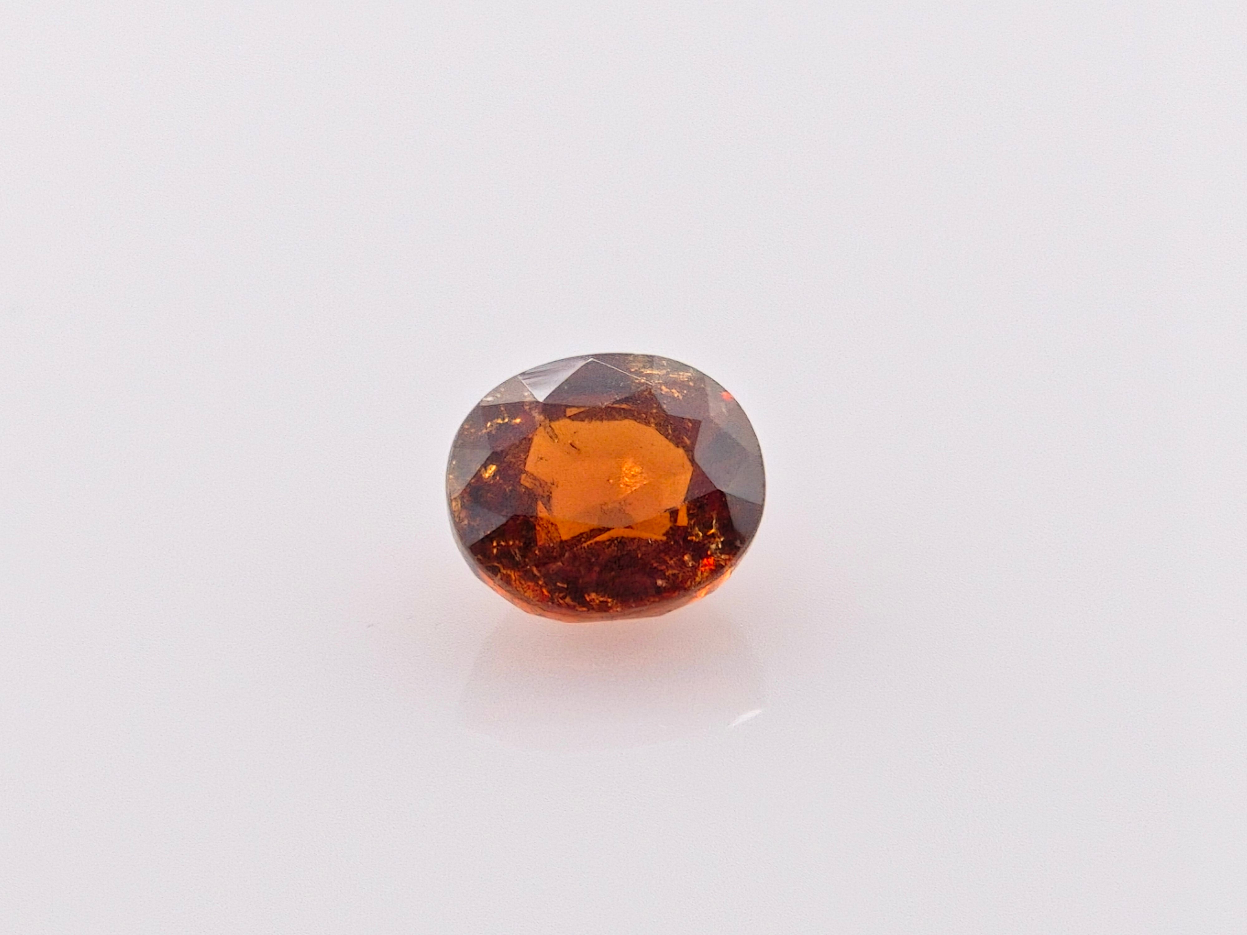 HESSONITE- 5.04 Carats