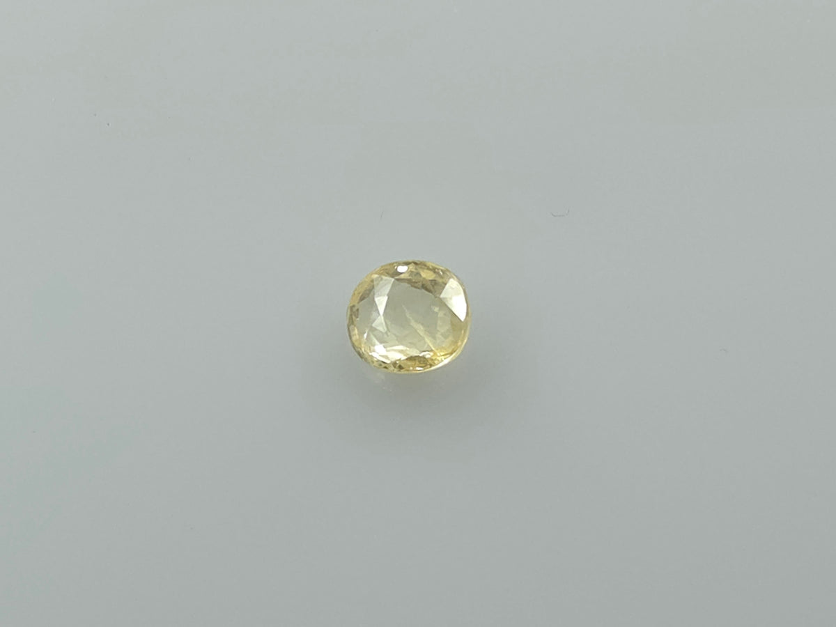 YELLOW SAPPHIRE - 3.03 CARATS