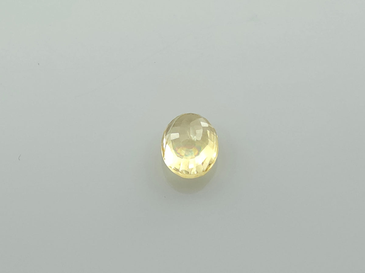 YELLOW SAPPHIRE - 3.09 CARATS