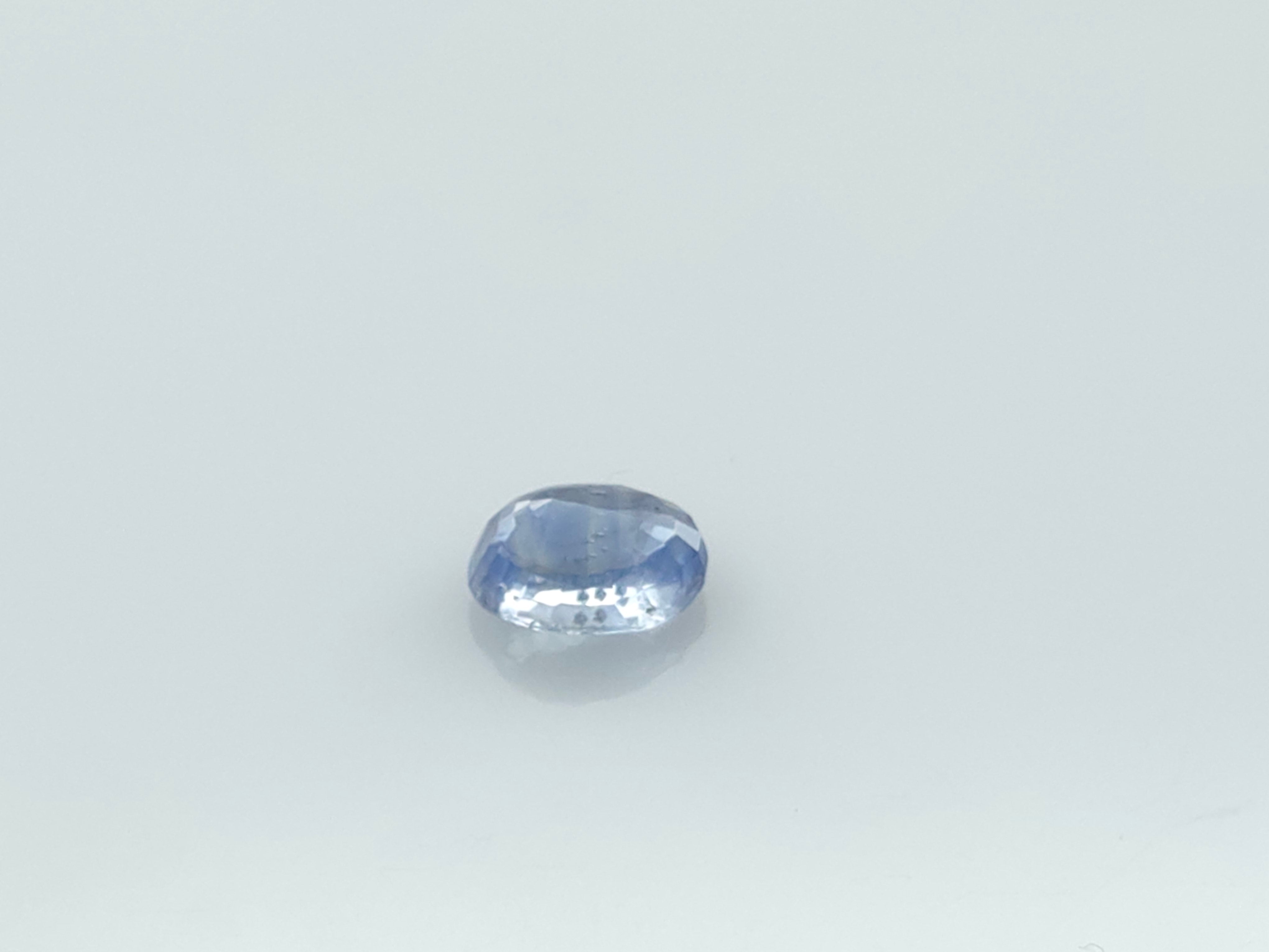 BLUE SAPPHIRE - 3.05 CARATS