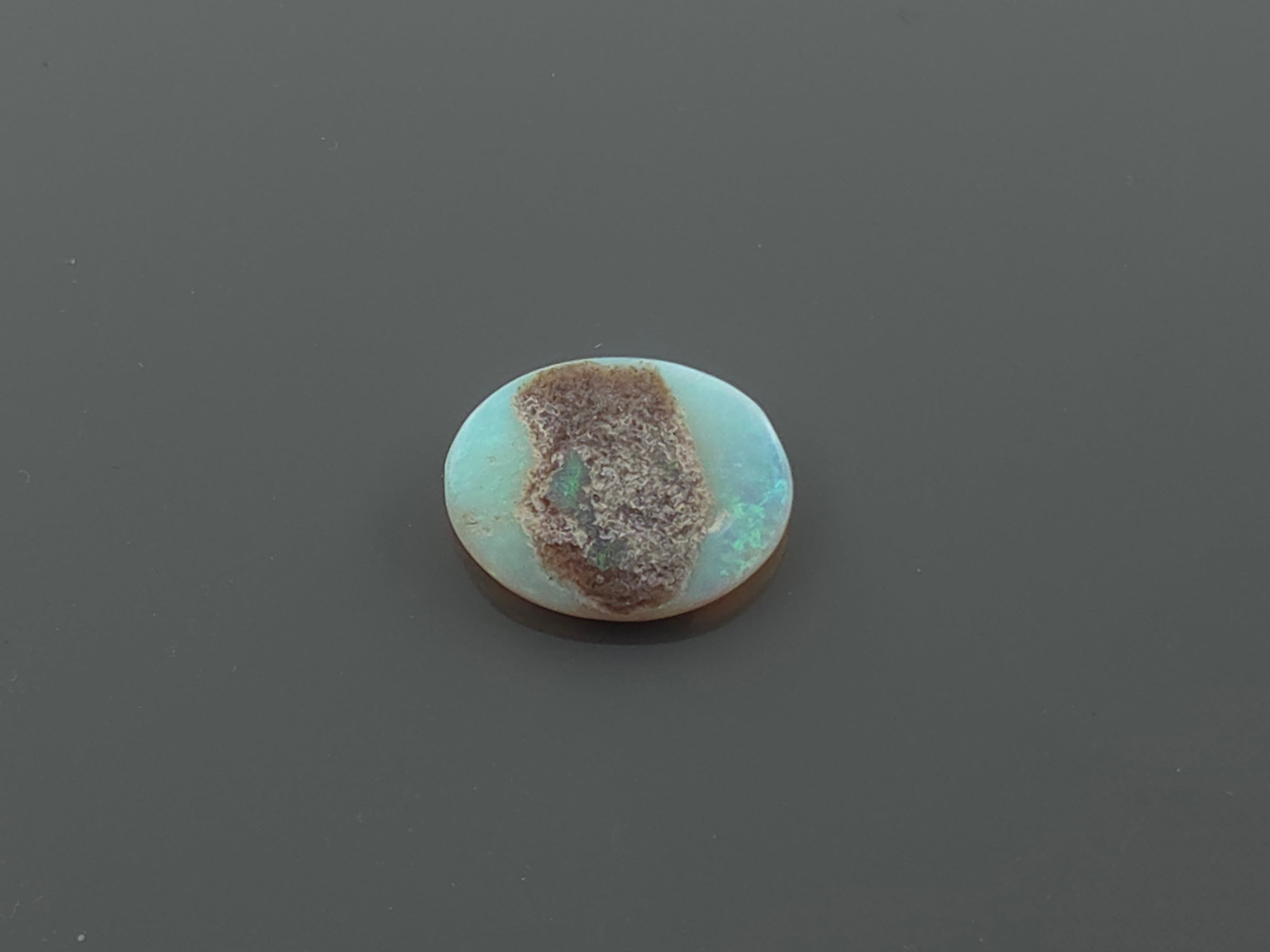 OPAL - 4.56 CARATS