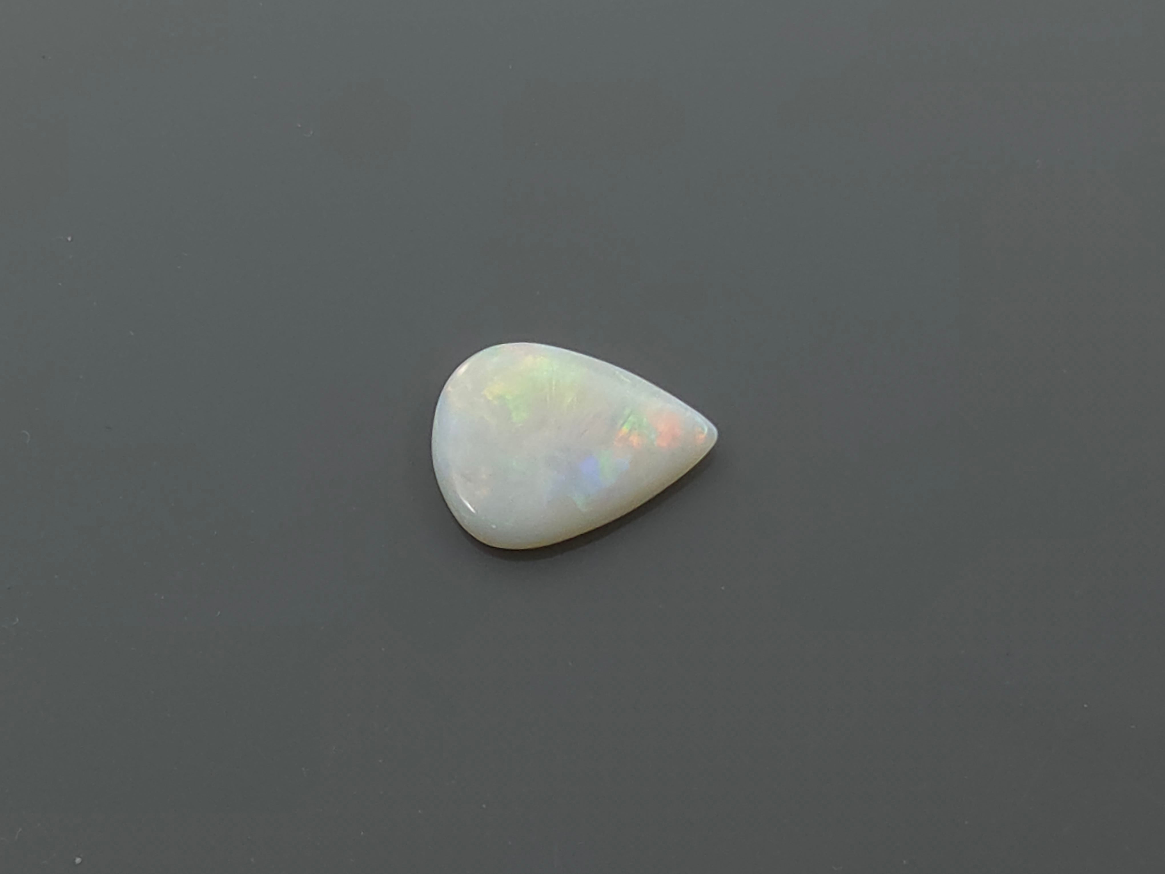OPAL - 2.38 CARATS