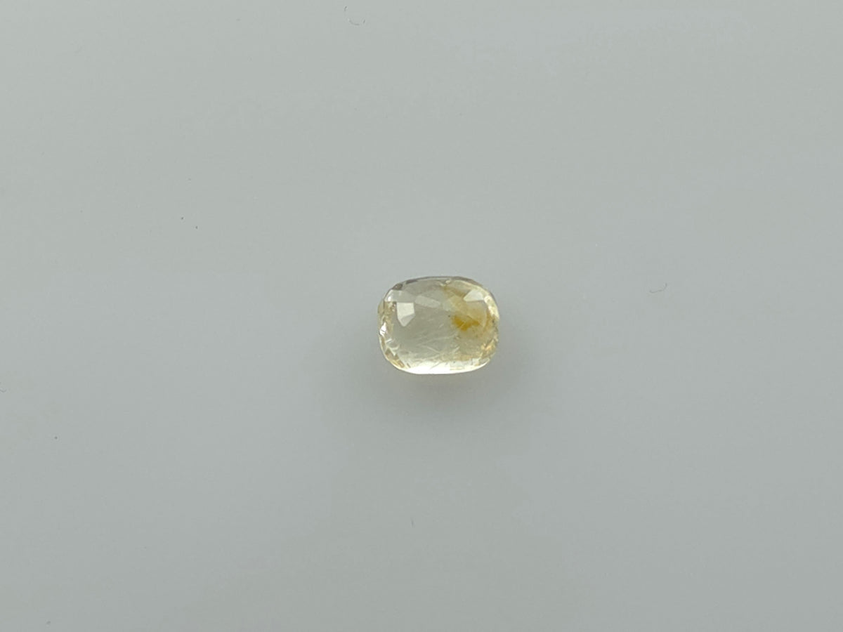 YELLOW SAPPHIRE - 3.03 CARATS