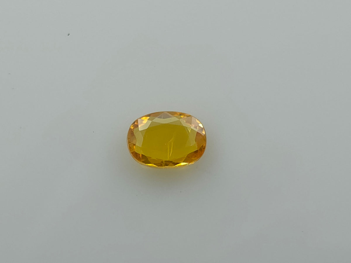 YELLOW SAPPHIRE - 3.76 CARATS