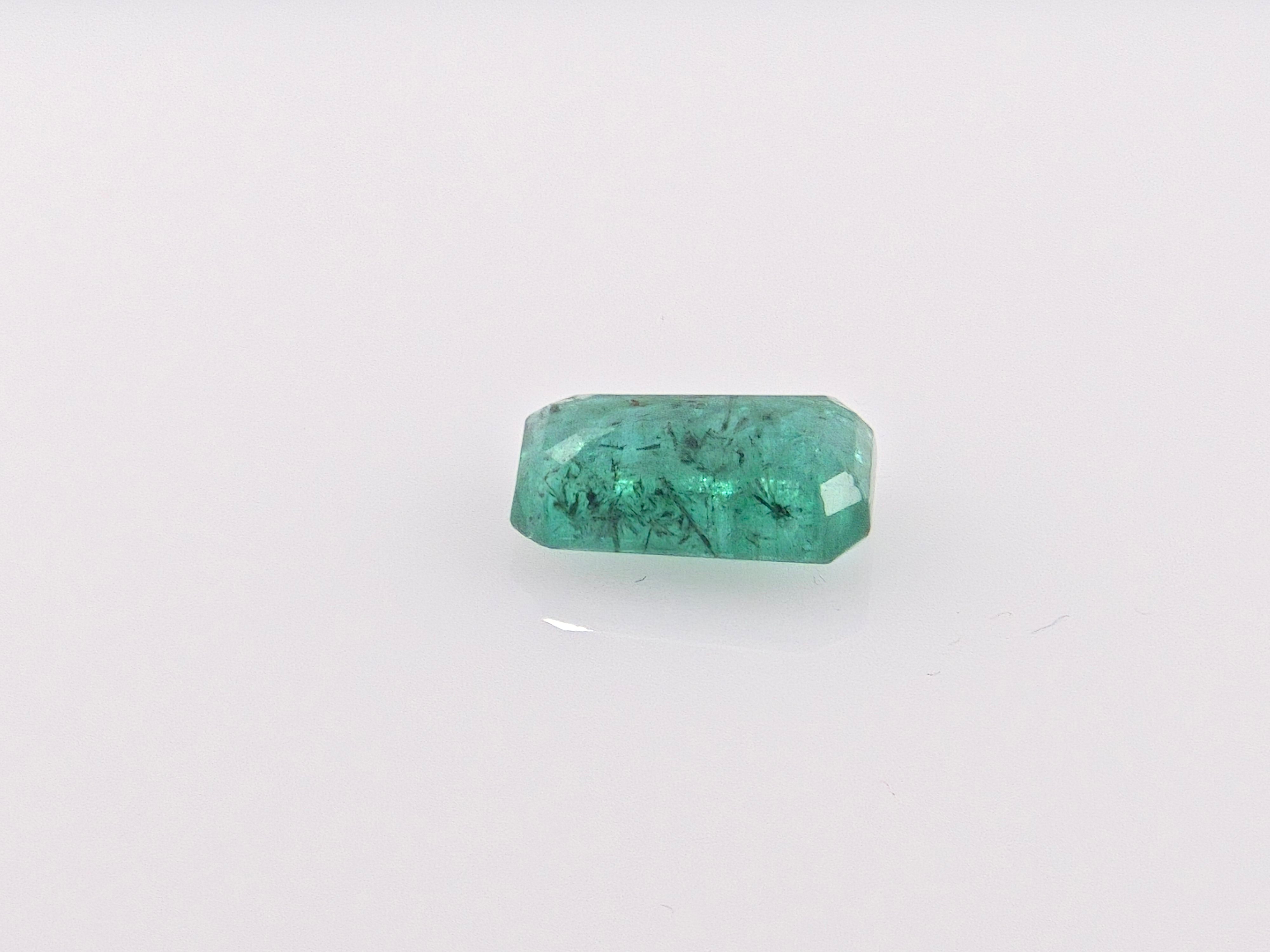 EMERALD-  4.45 Carats